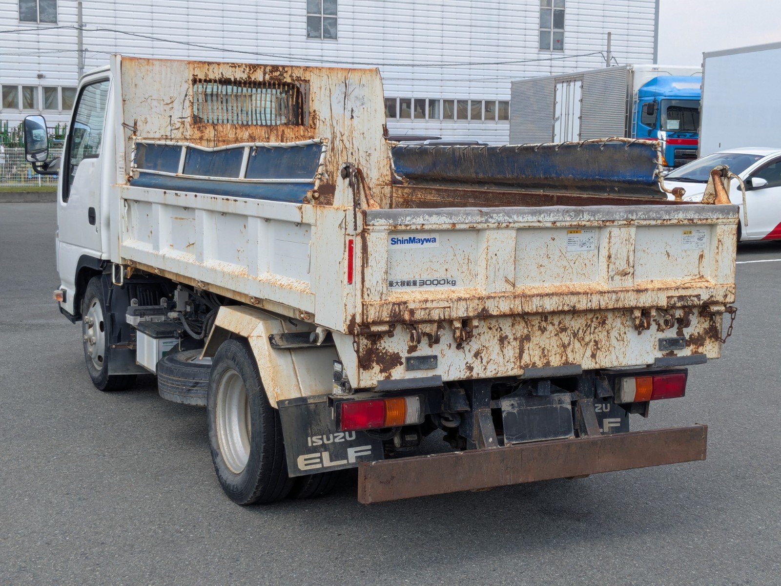 vehicle_image_20260502134302R04RYp3ybx.jpg
