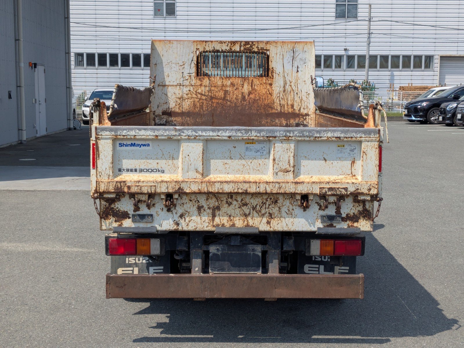 vehicle_image_20260502134302zYcbS93qAH.jpg