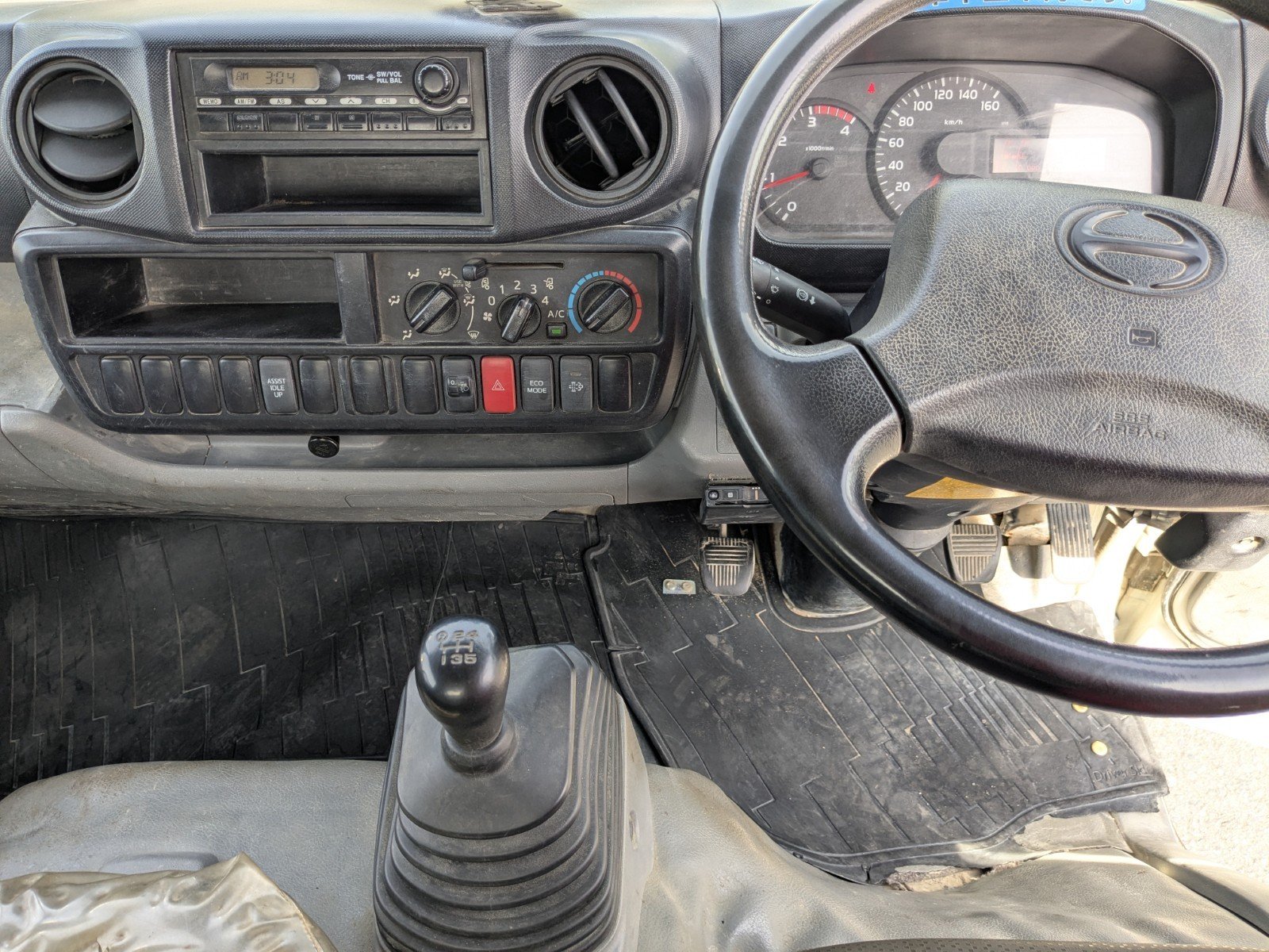 vehicle_image_202604280953508YdC2YkhET.jpg