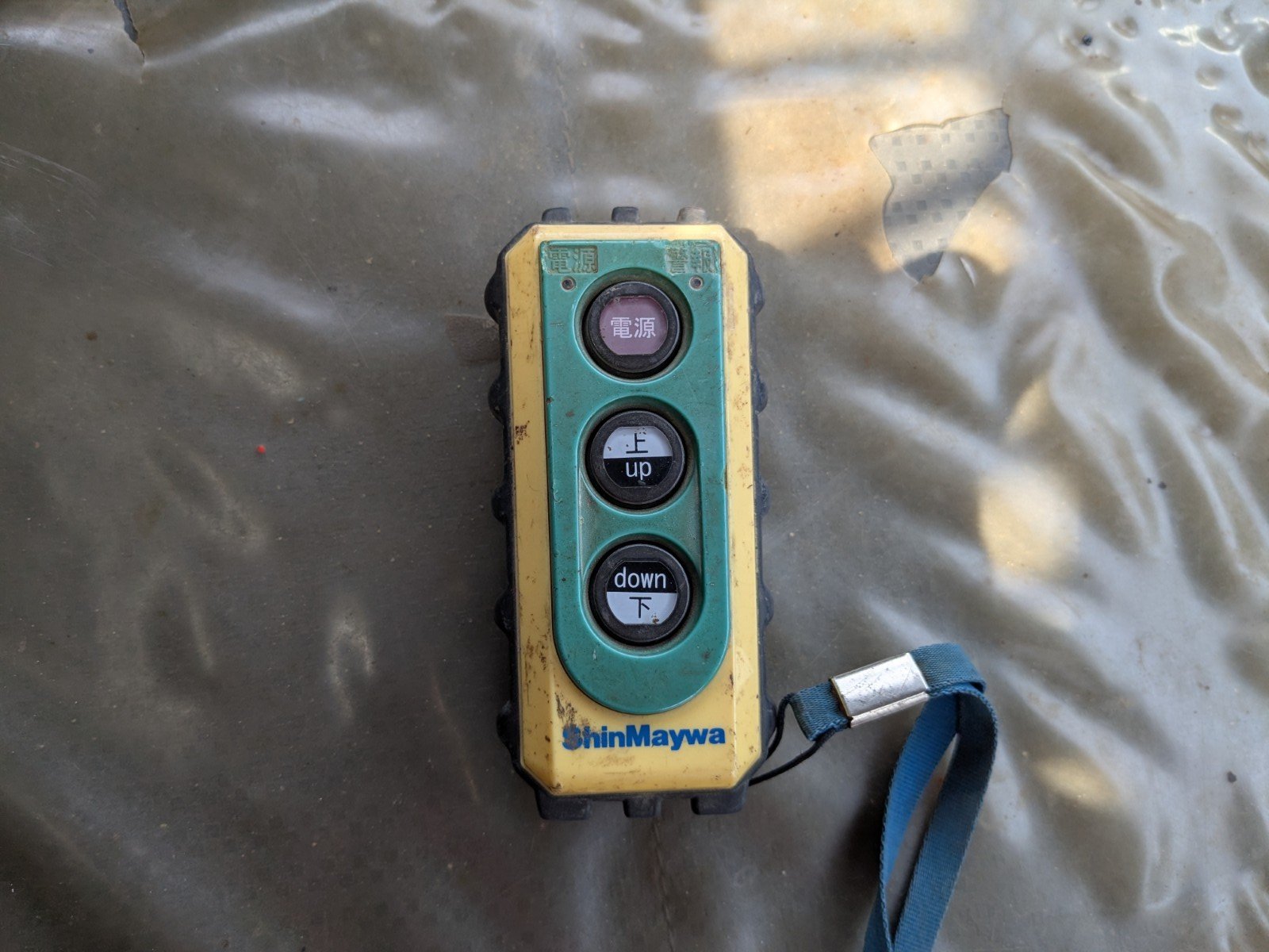 vehicle_image_20260428095350EDsZJNOPS8.jpg