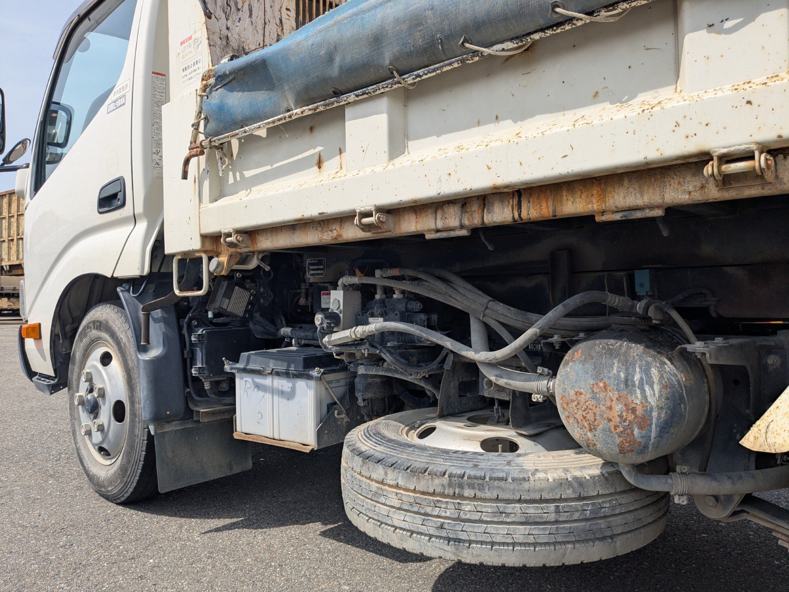 vehicle_image_20260428095350SC3HezQh4y.jpg