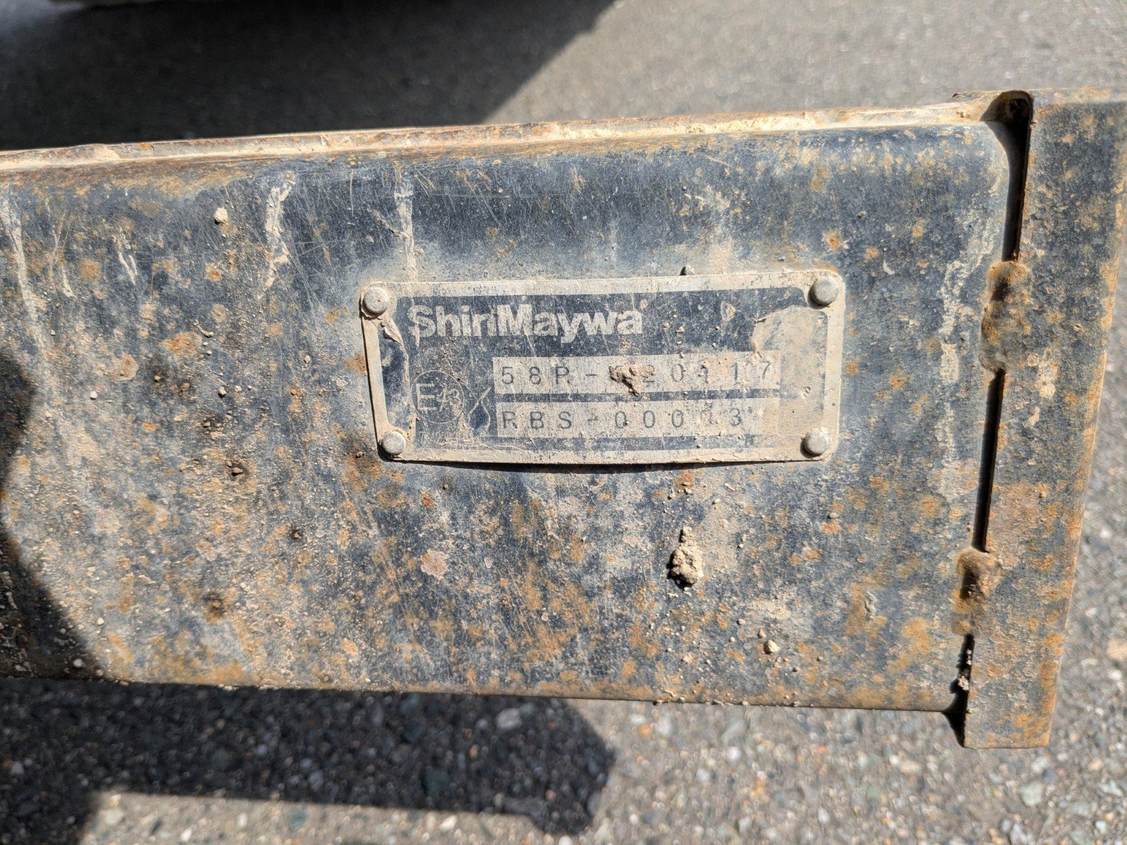 vehicle_image_20260428095350bnAO6nDdsF.jpg