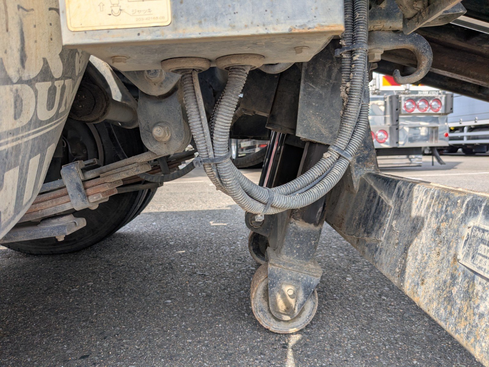 vehicle_image_20260428095350vikHibllTm.jpg
