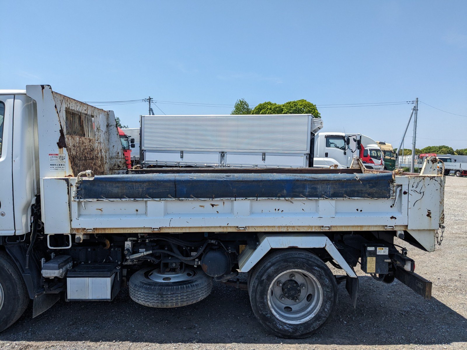 vehicle_image_20260511104324HAyjNcbWKL.jpg