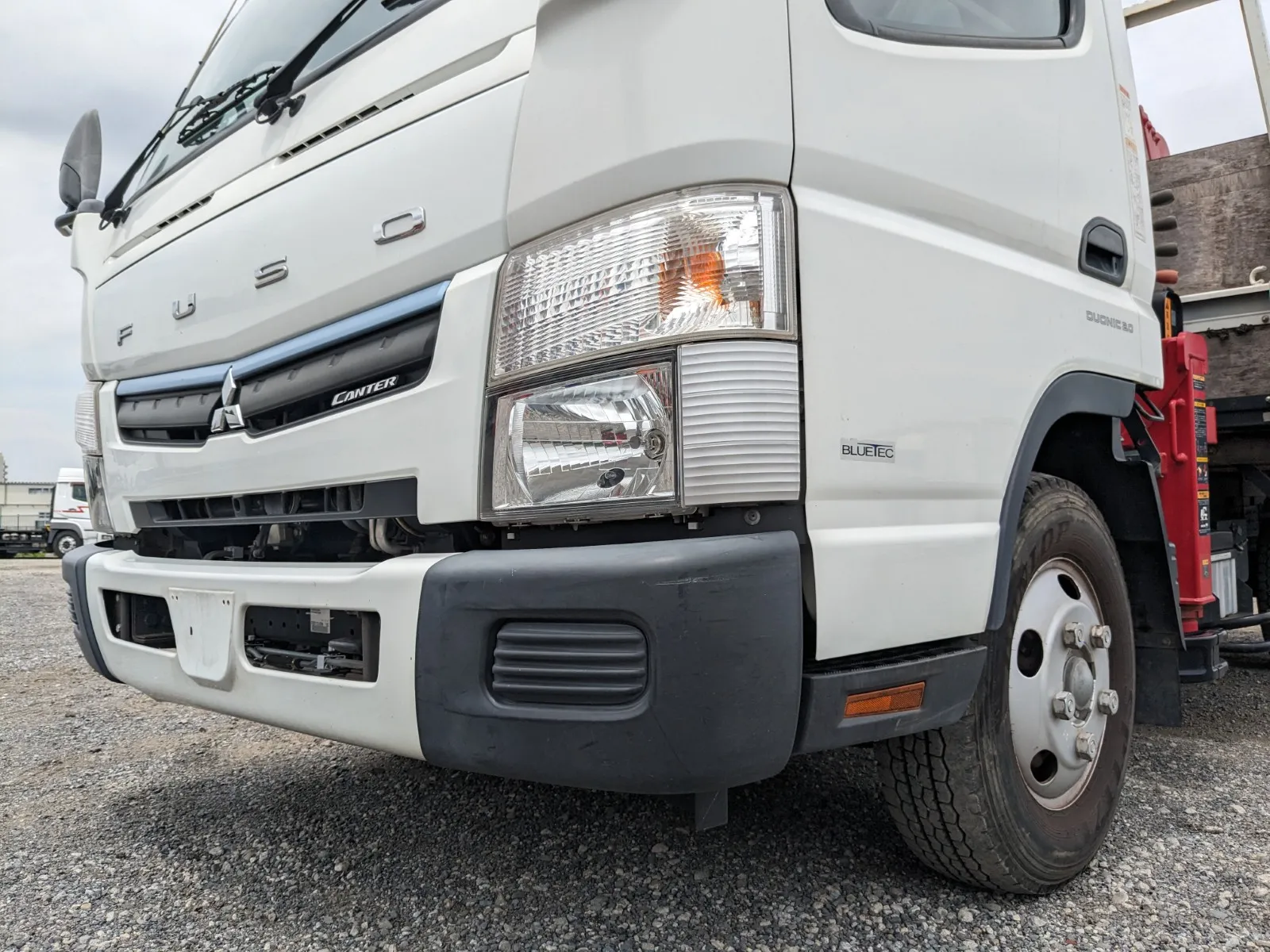 vehicle_image_20260616185439PfmGenPa2Q.webp