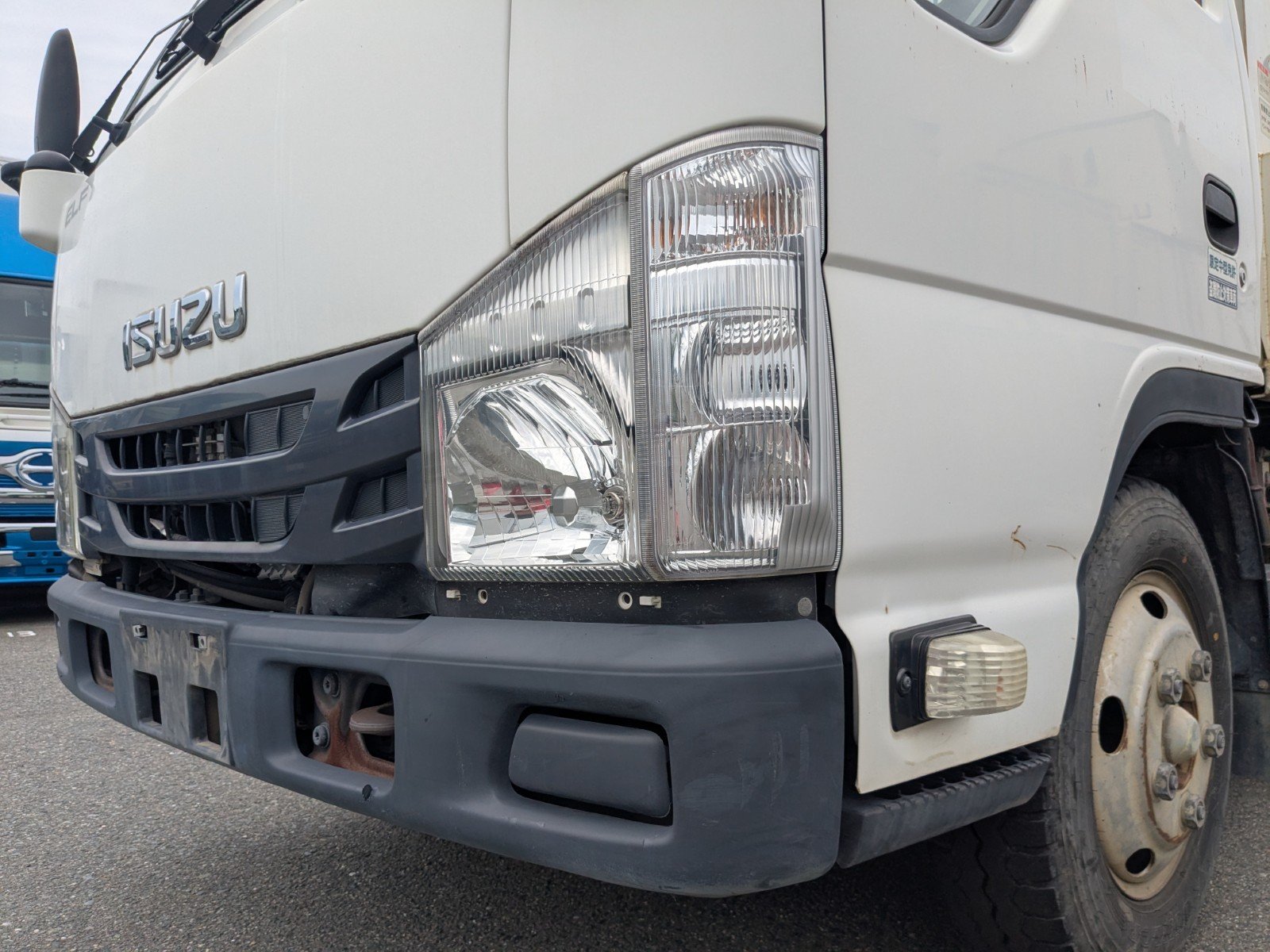 vehicle_image_202605010922424bNcG12ztf.jpg