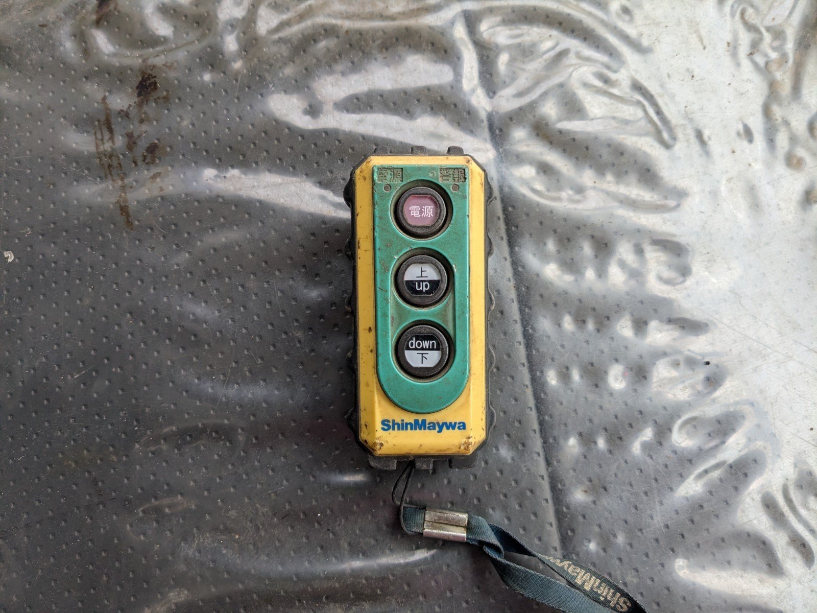 vehicle_image_20260501092242DjBfPP8m90.jpg