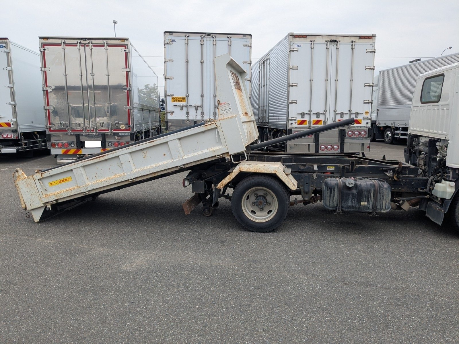 vehicle_image_20260501092242N84gpSPTkw.jpg
