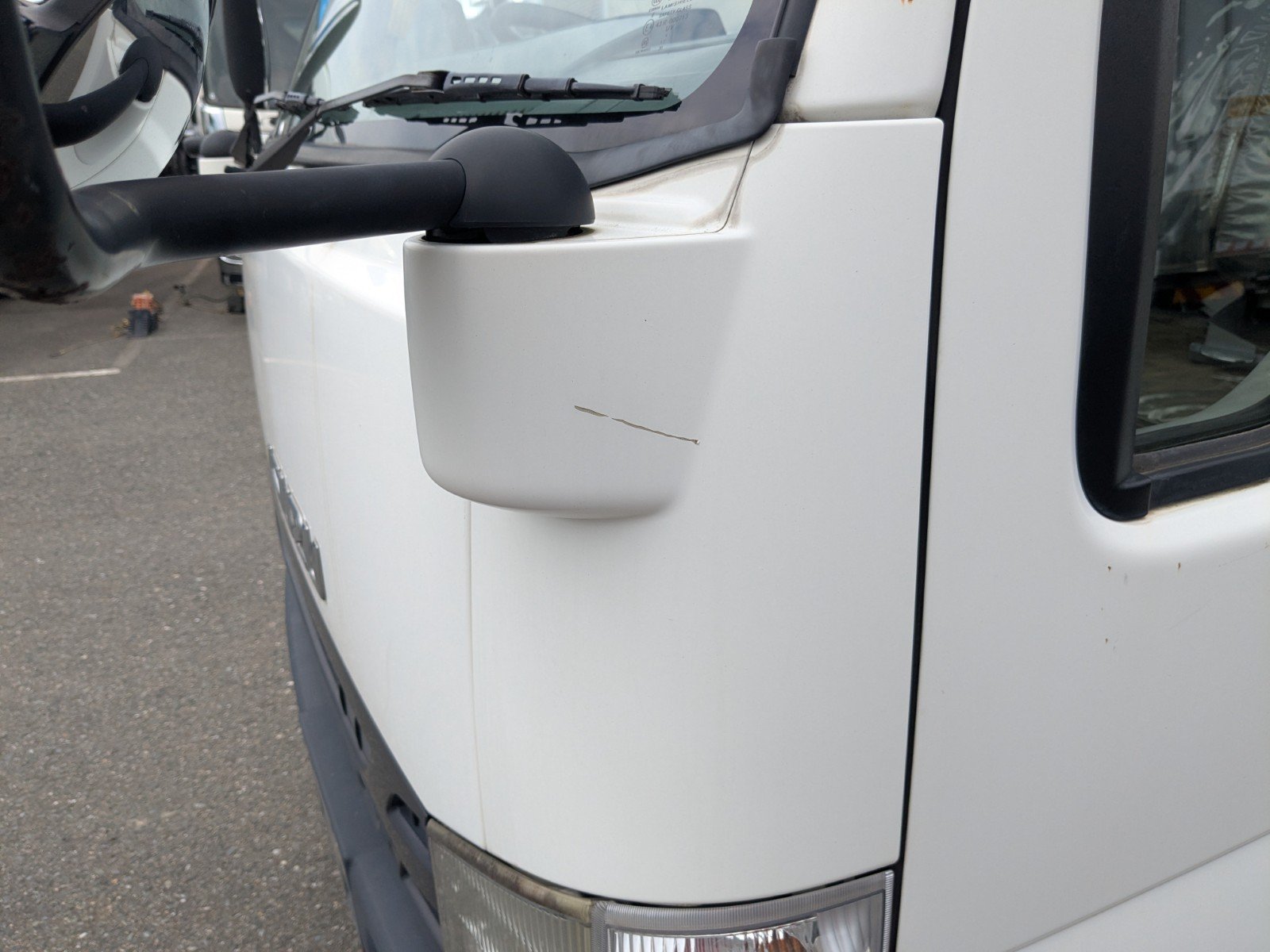 vehicle_image_20260501092242RjZcURyM2O.jpg