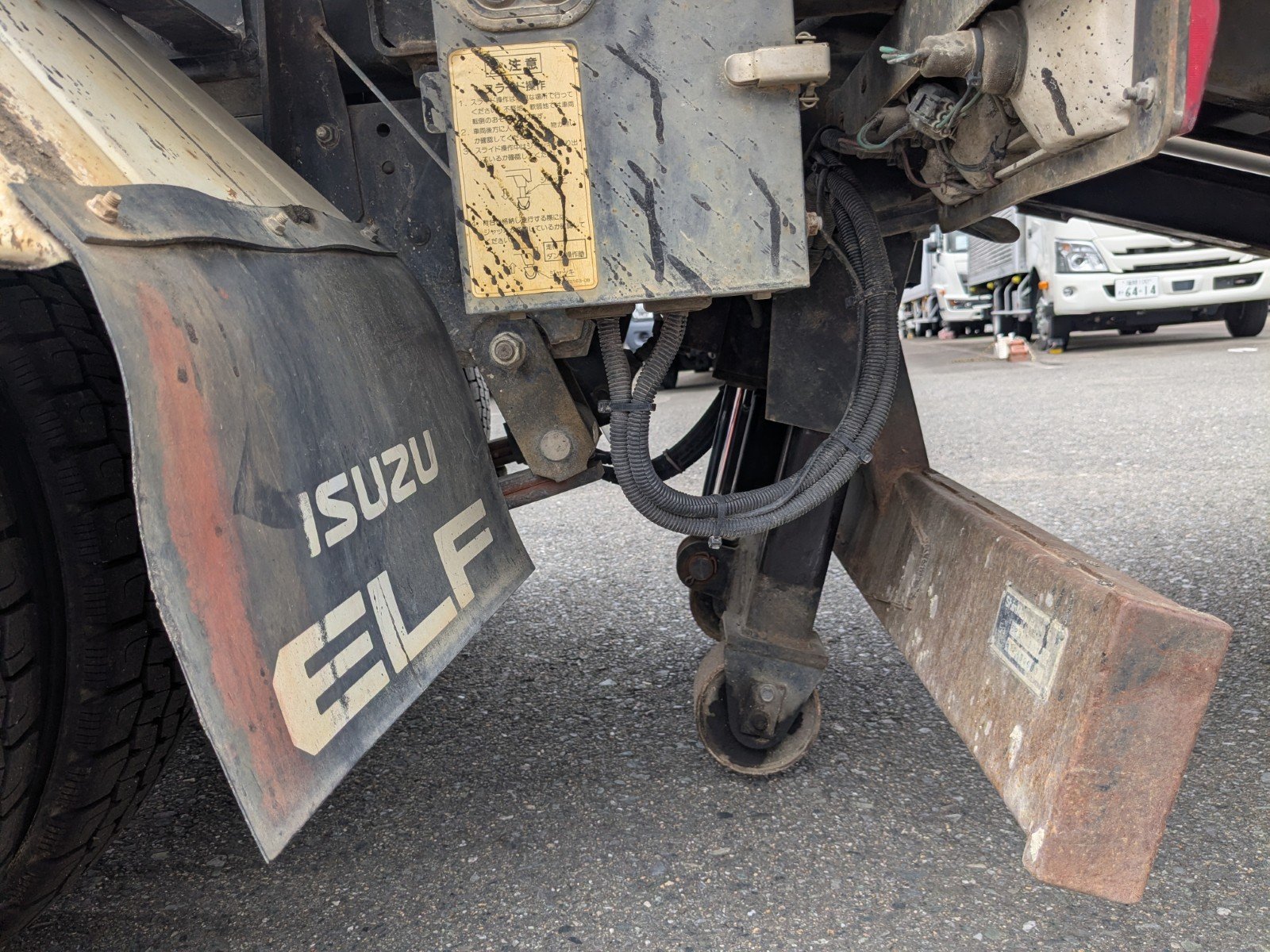 vehicle_image_20260501092242dRIJx8sRwA.jpg