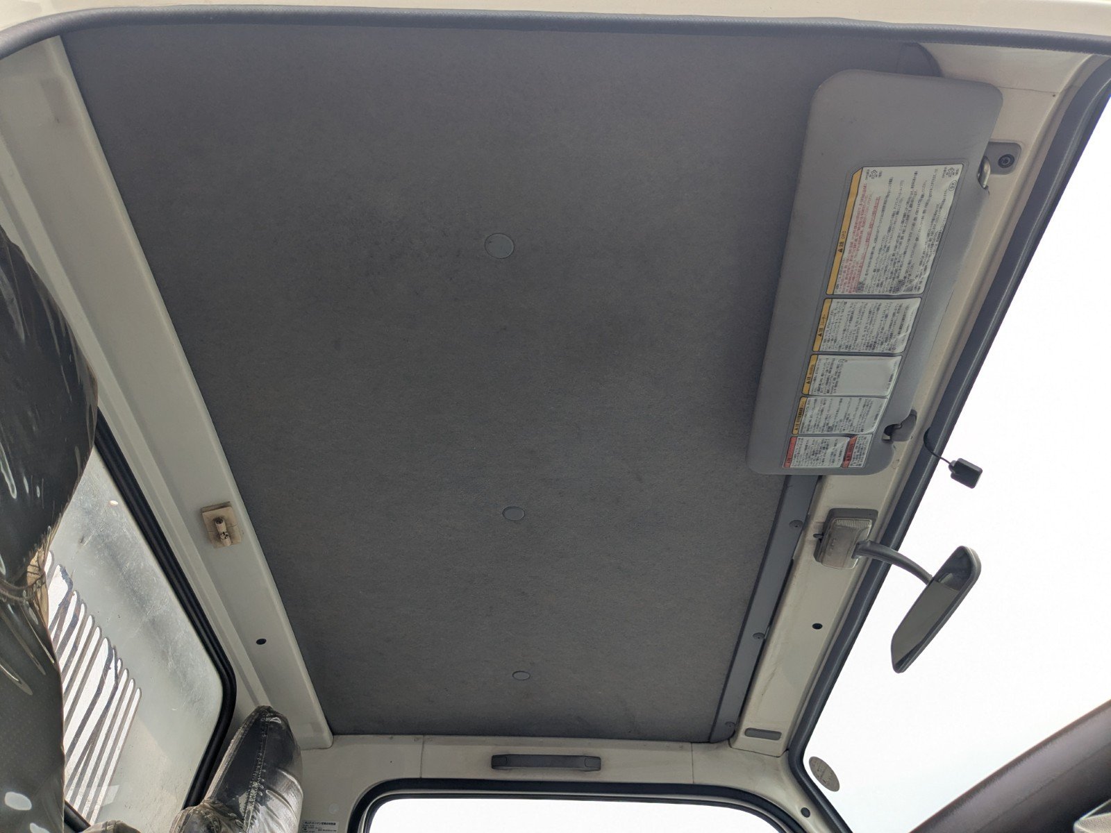 vehicle_image_20260501092242iYNaNWArWs.jpg