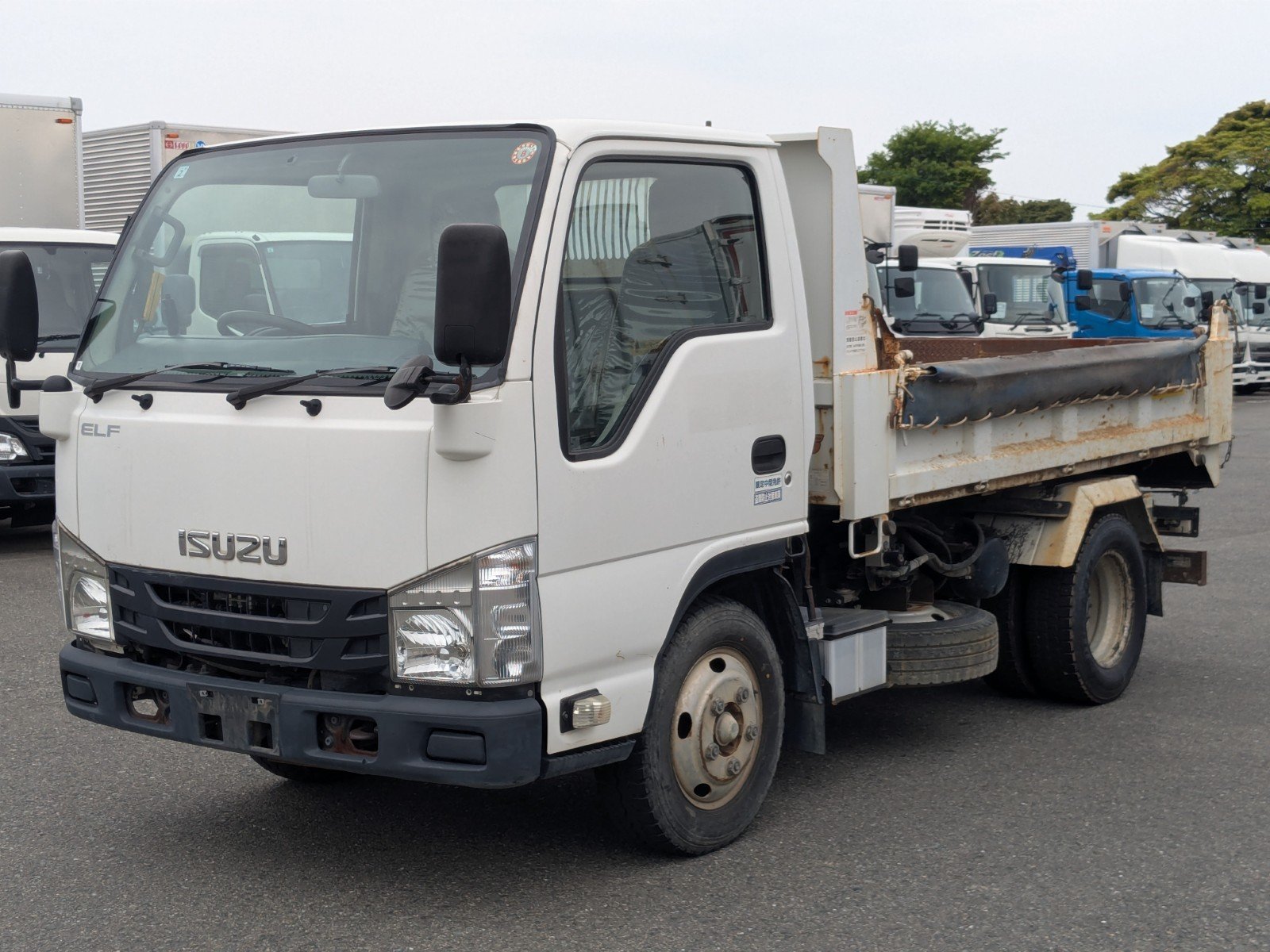 vehicle_image_20260501092242nfscaQl3IB.jpg