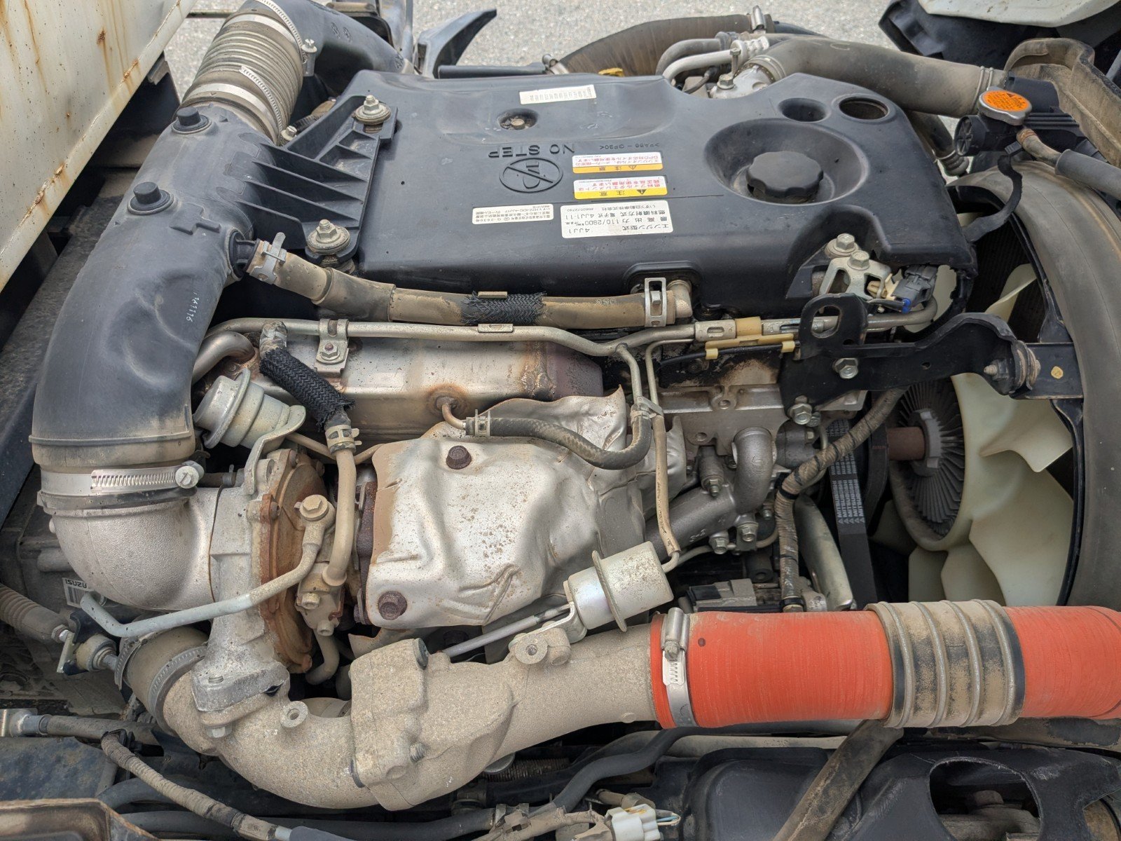 vehicle_image_20260501092242qnWsjH8lva.jpg