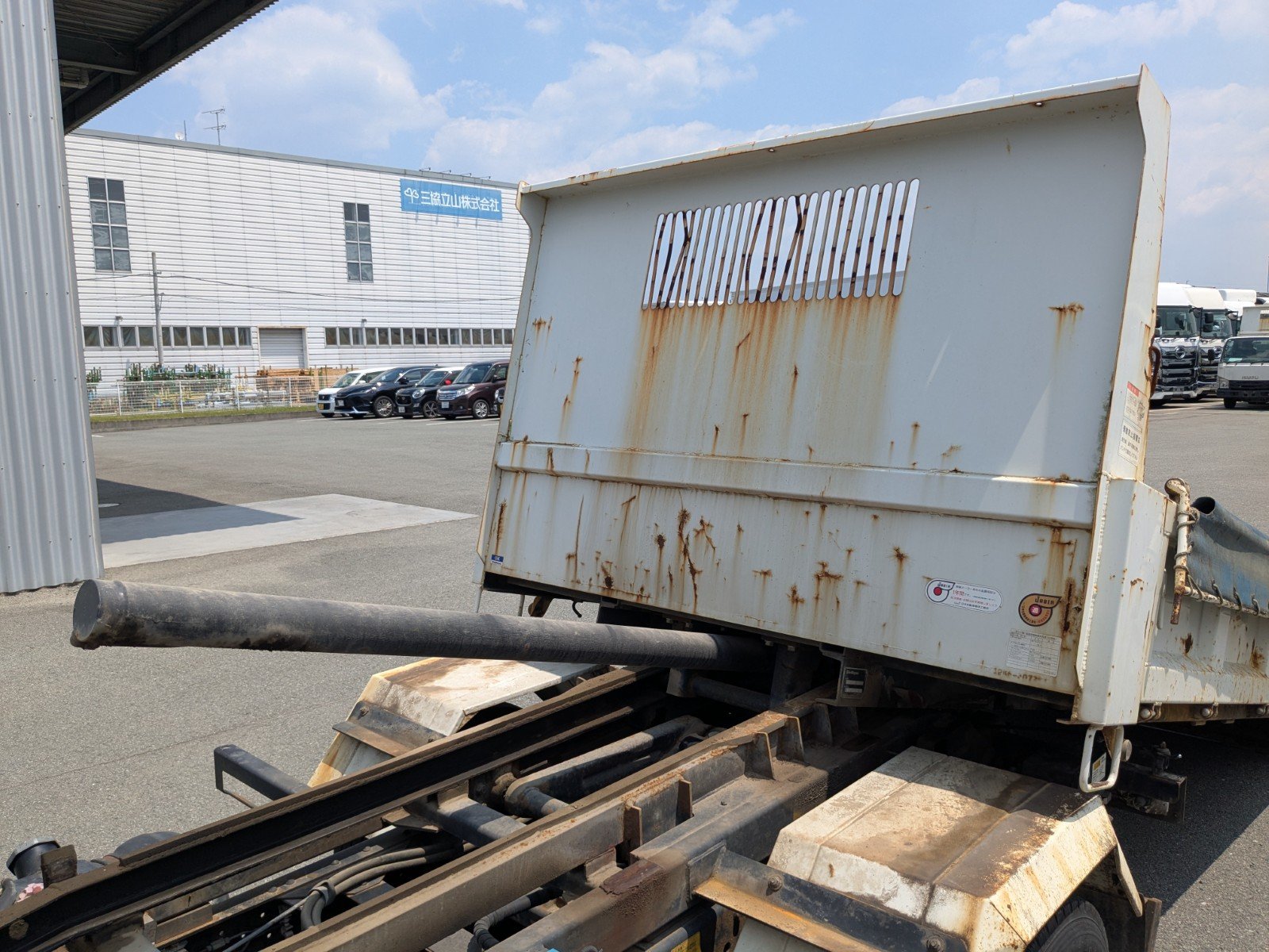 vehicle_image_202605021349301OOtO0gevk.jpg