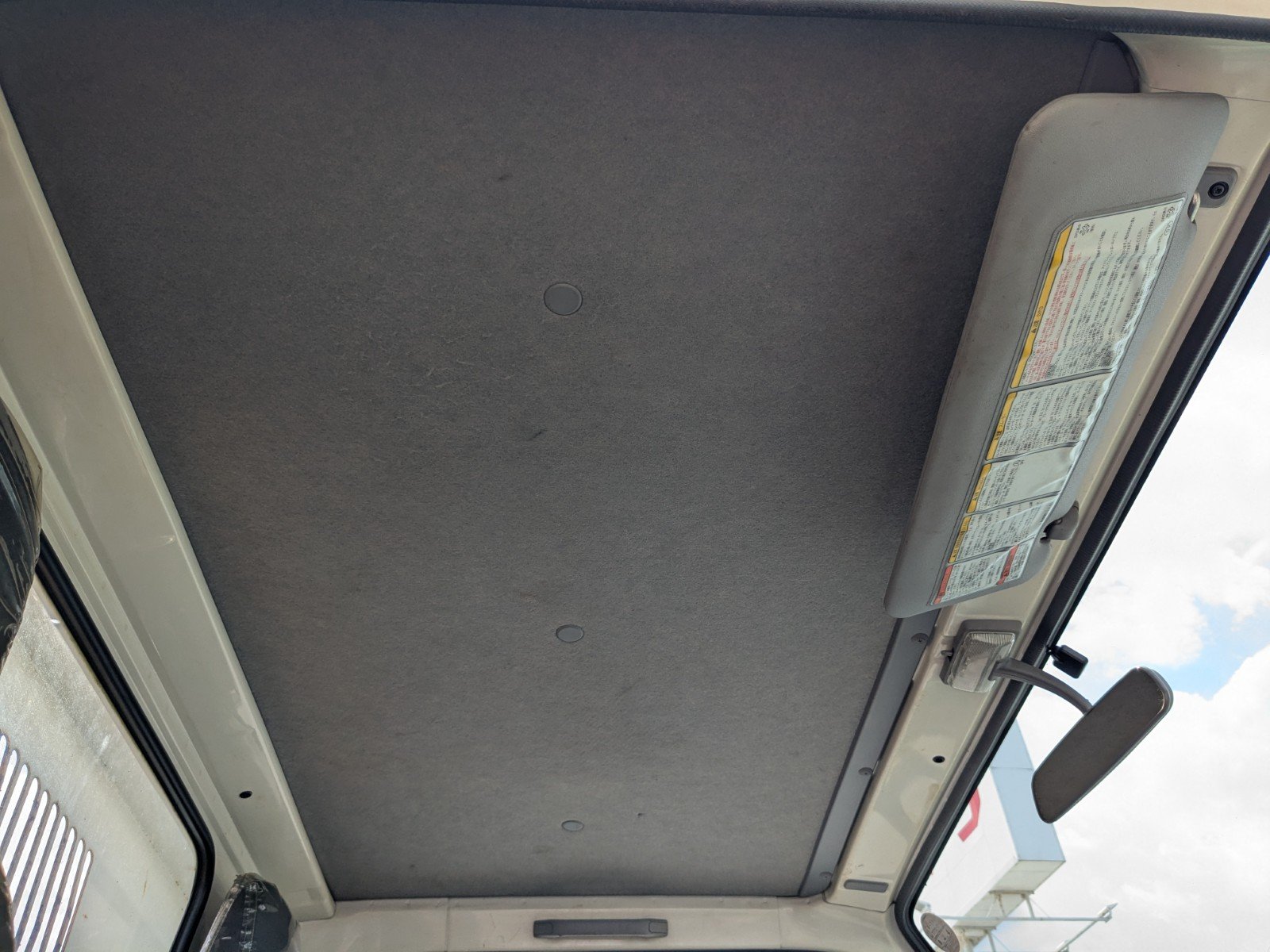 vehicle_image_20260502134930LFgY90T9v0.jpg
