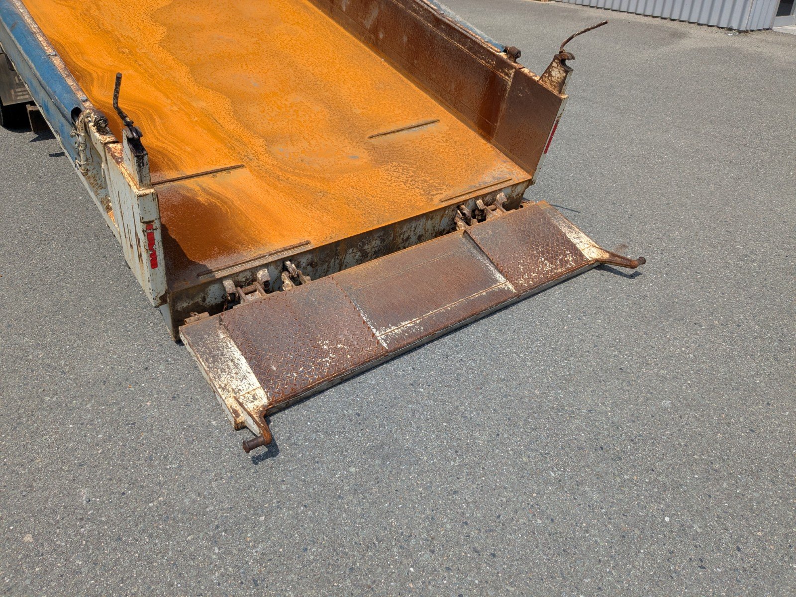 vehicle_image_20260502134930XZI11Mqbkm.jpg