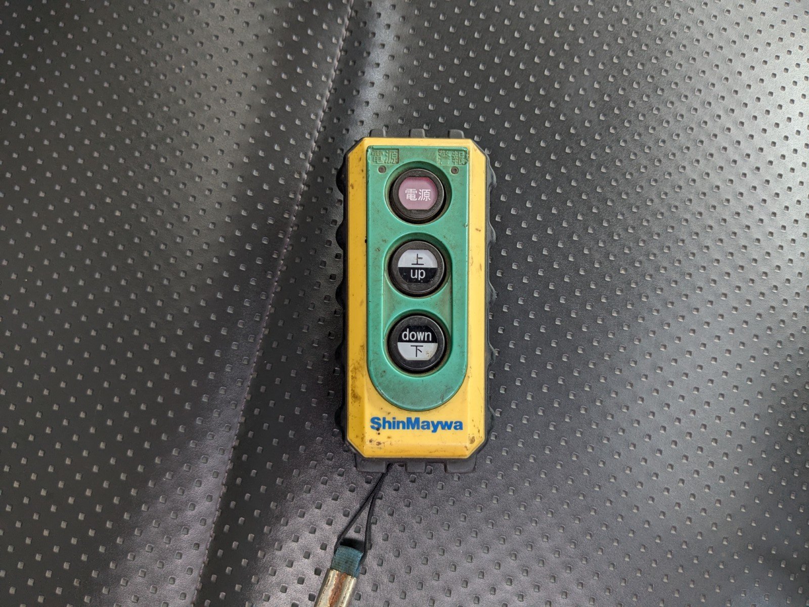 vehicle_image_20260502134930YQ9lWVf9Iy.jpg