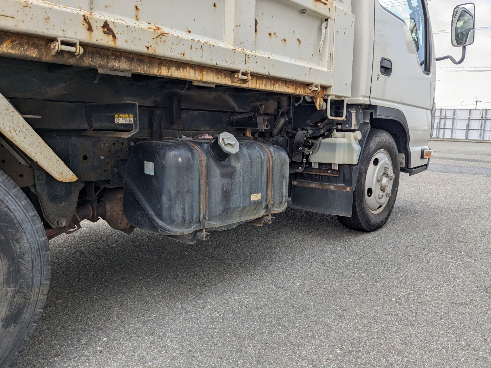 vehicle_image_20260502134930aKoS5lVm0B.jpg