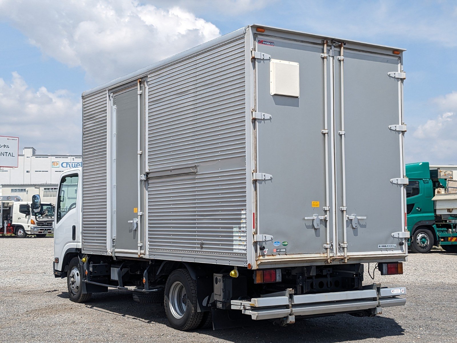 vehicle_image_20260513110713OX3xSYfPnc.jpg