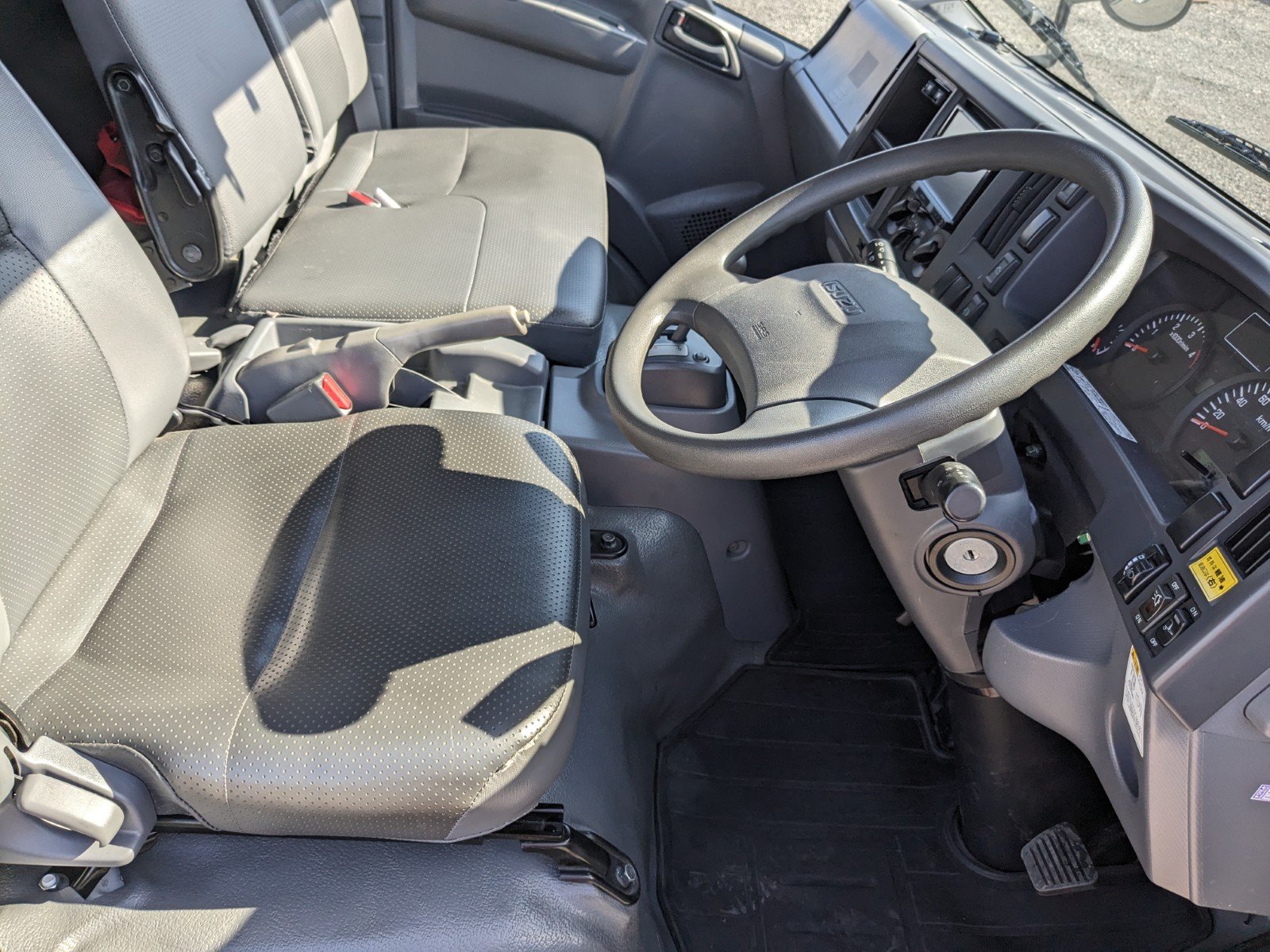 vehicle_image_20260513110713xnU33JARdd.jpg