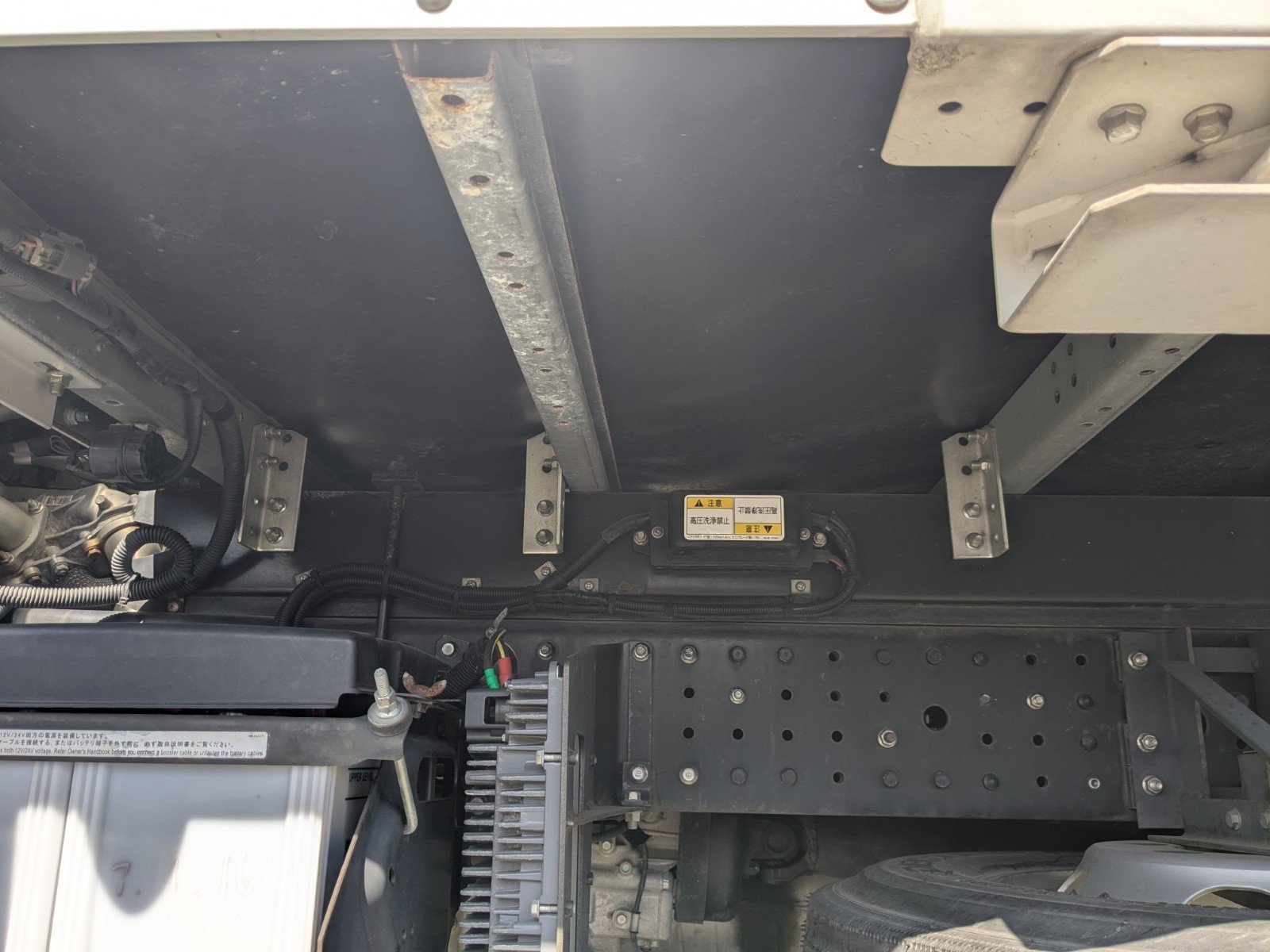 vehicle_image_202605021406087X676vI6m5.jpg