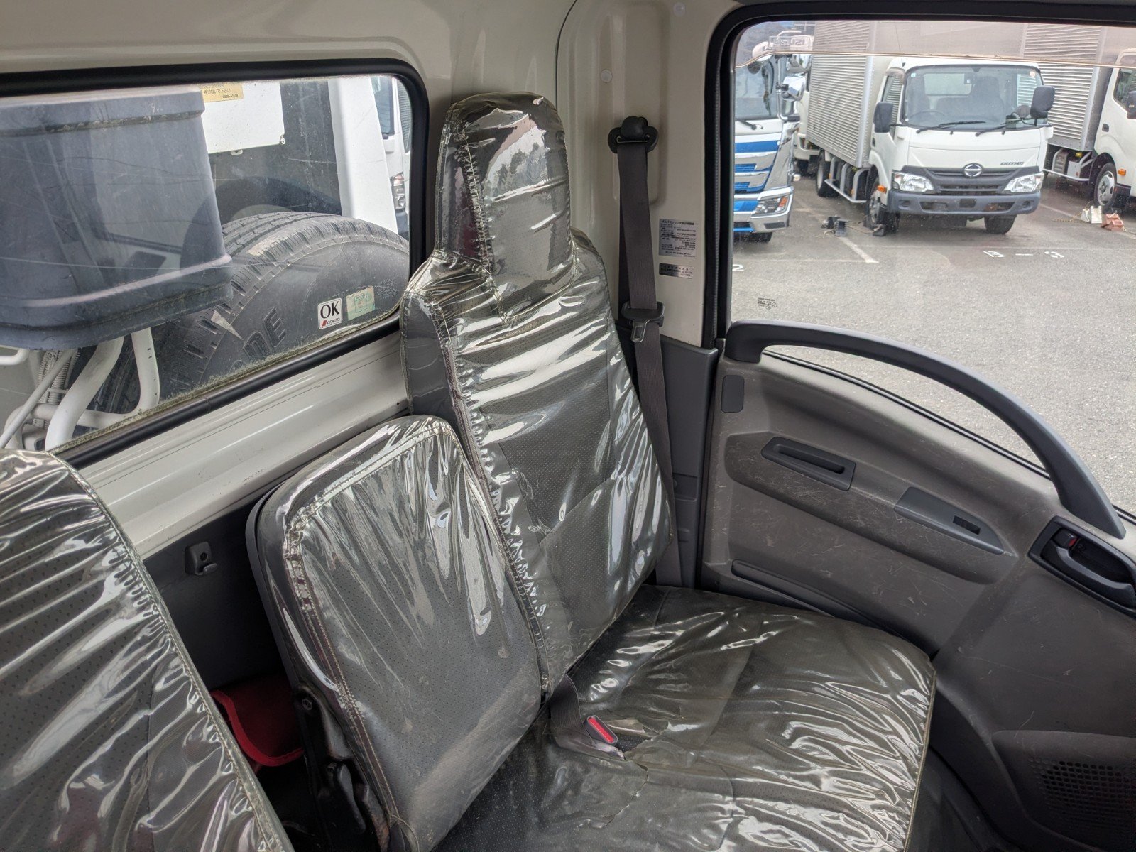 vehicle_image_20260501095843AYtYNRyAYz.jpg