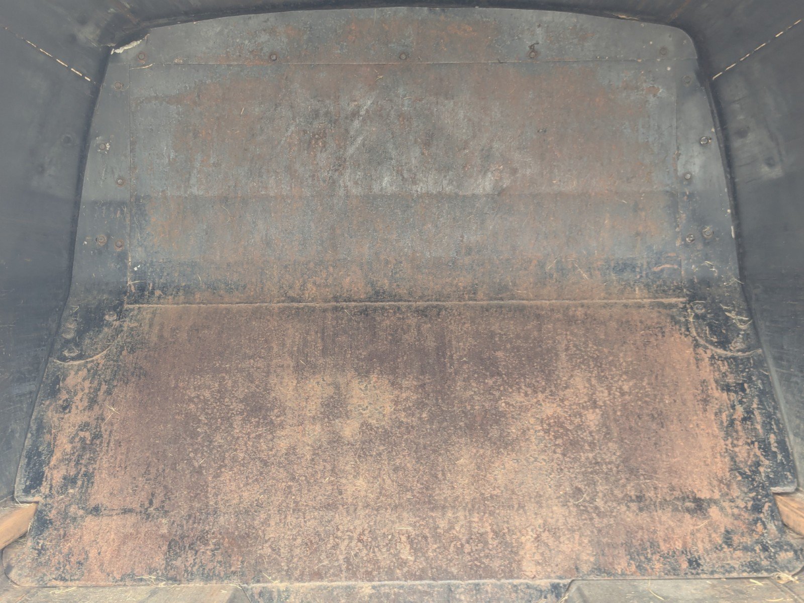 vehicle_image_20260501095843VrMQSmAy9c.jpg