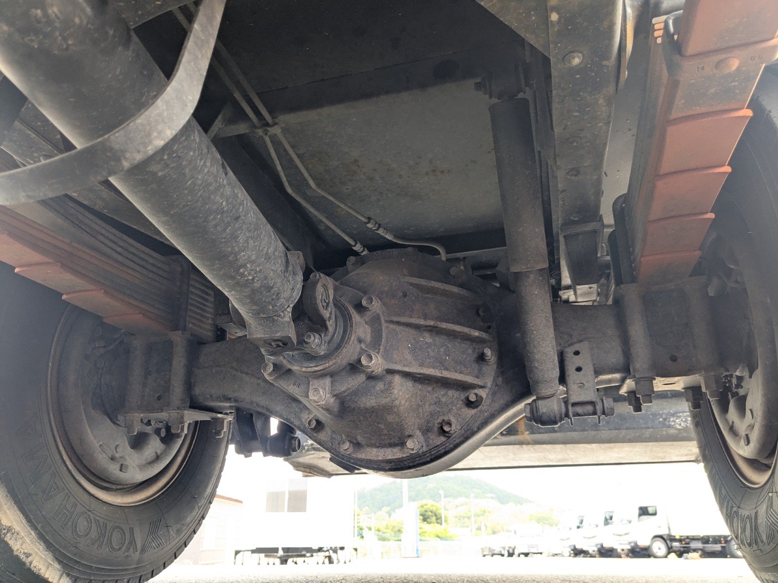 vehicle_image_20260501095843ZT7ZacEbQn.jpg