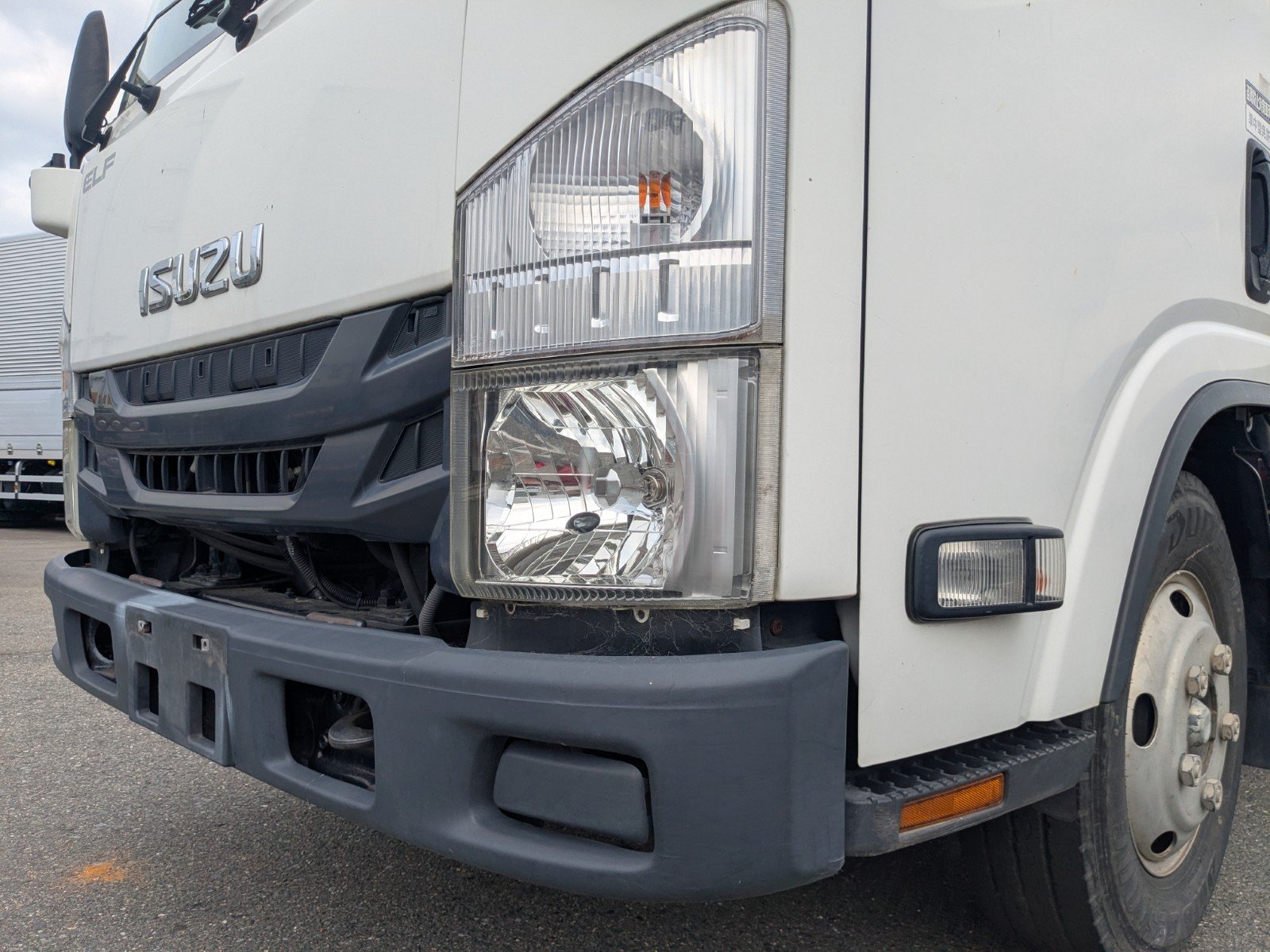 vehicle_image_20260501095843e6EYf3VxkJ.jpg