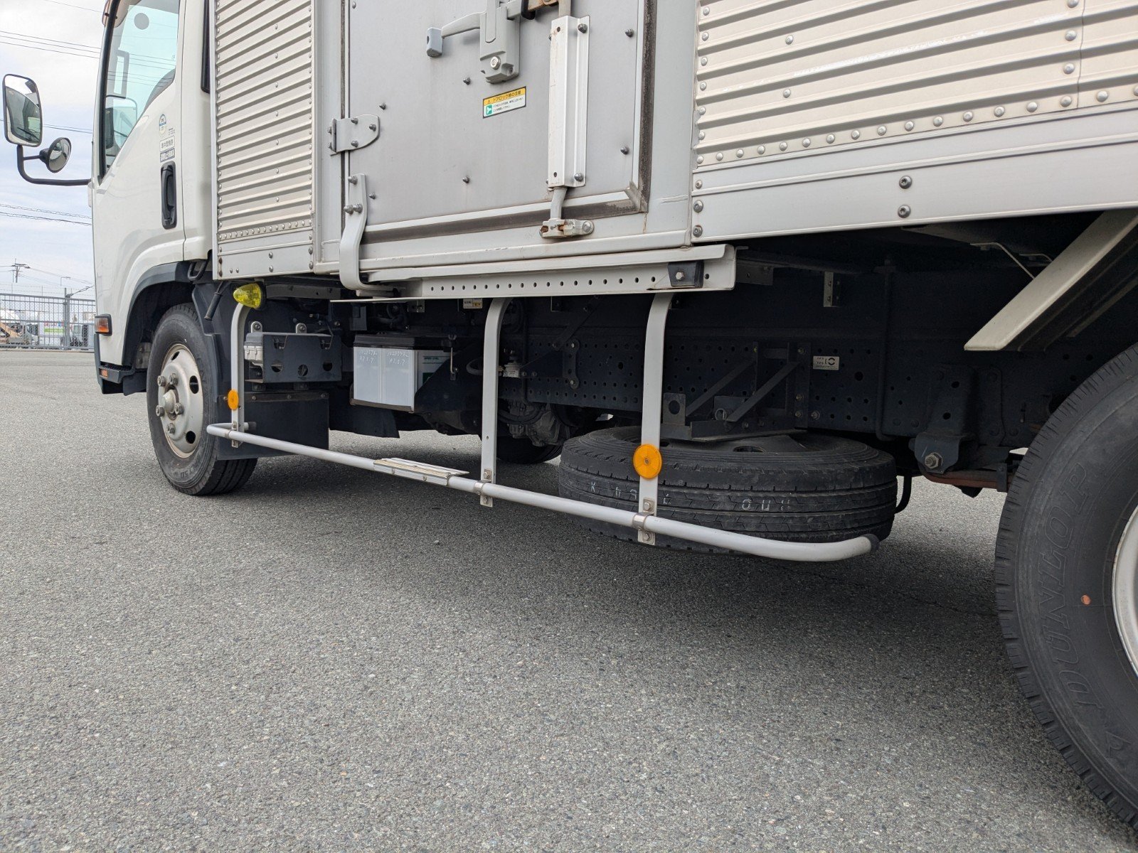 vehicle_image_20260423185518ABWDdIInRv.jpg