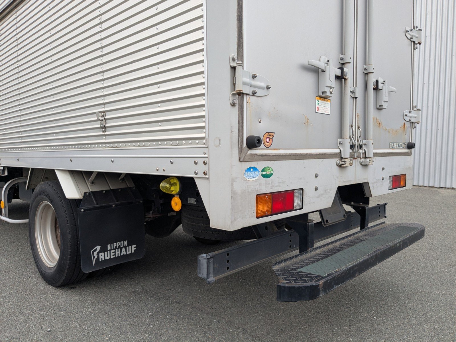 vehicle_image_202604231912283q1gPbqLLx.jpg