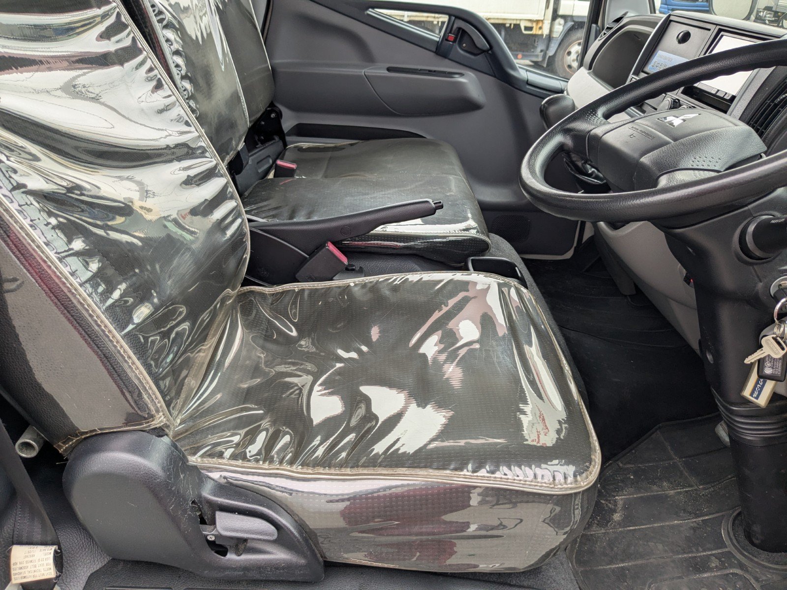 vehicle_image_202604231912288DTyQKnZwC.jpg