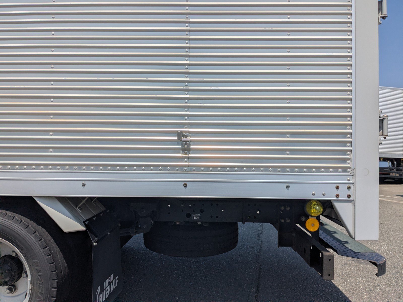 vehicle_image_20260427154648YEaAWbjl1n.jpg