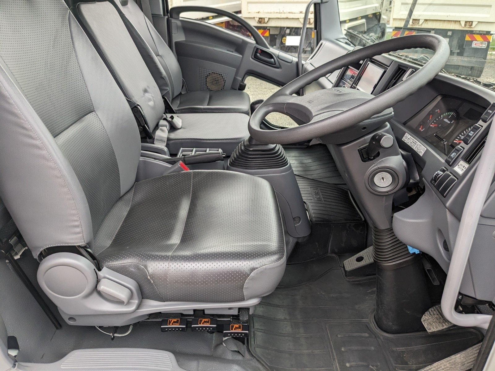 vehicle_image_202606121013302rnjdzxUG0.jpg