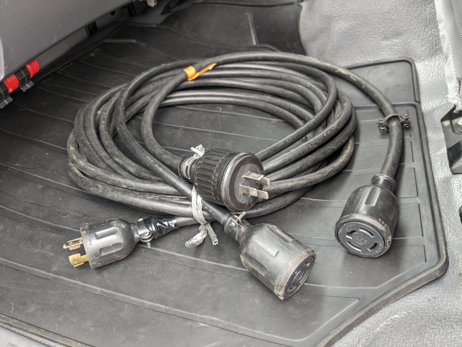 vehicle_image_202606121013305i8cD1Kc0u.jpg