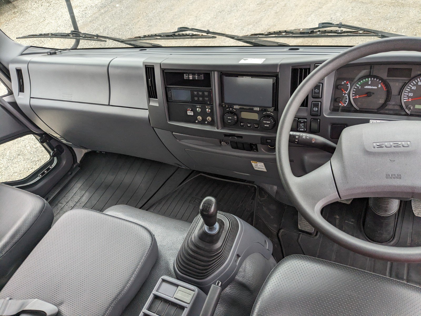 vehicle_image_20260612101330ePfMwGzeAd.jpg