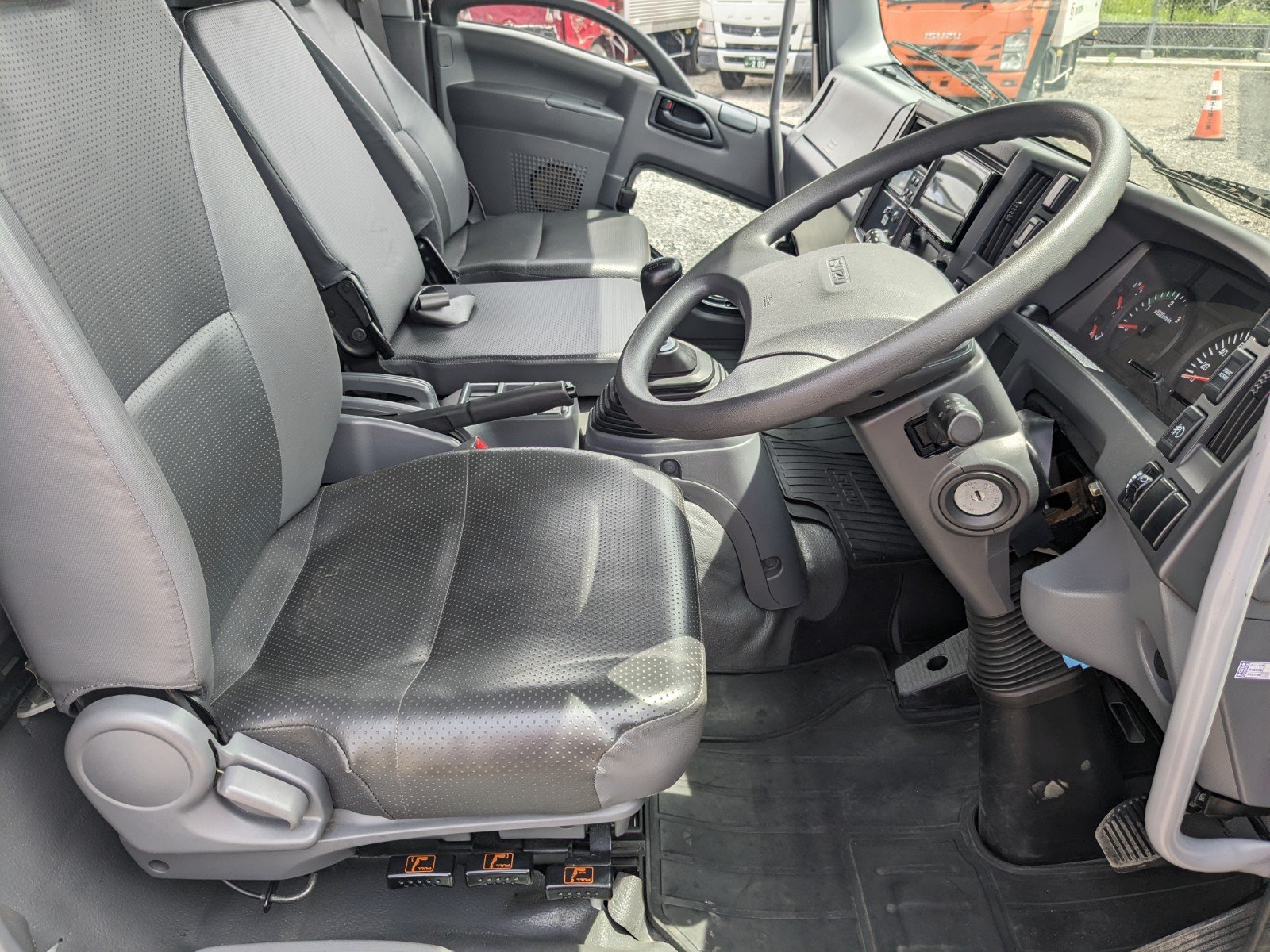 vehicle_image_20260606134035Kiex36y5RD.jpg