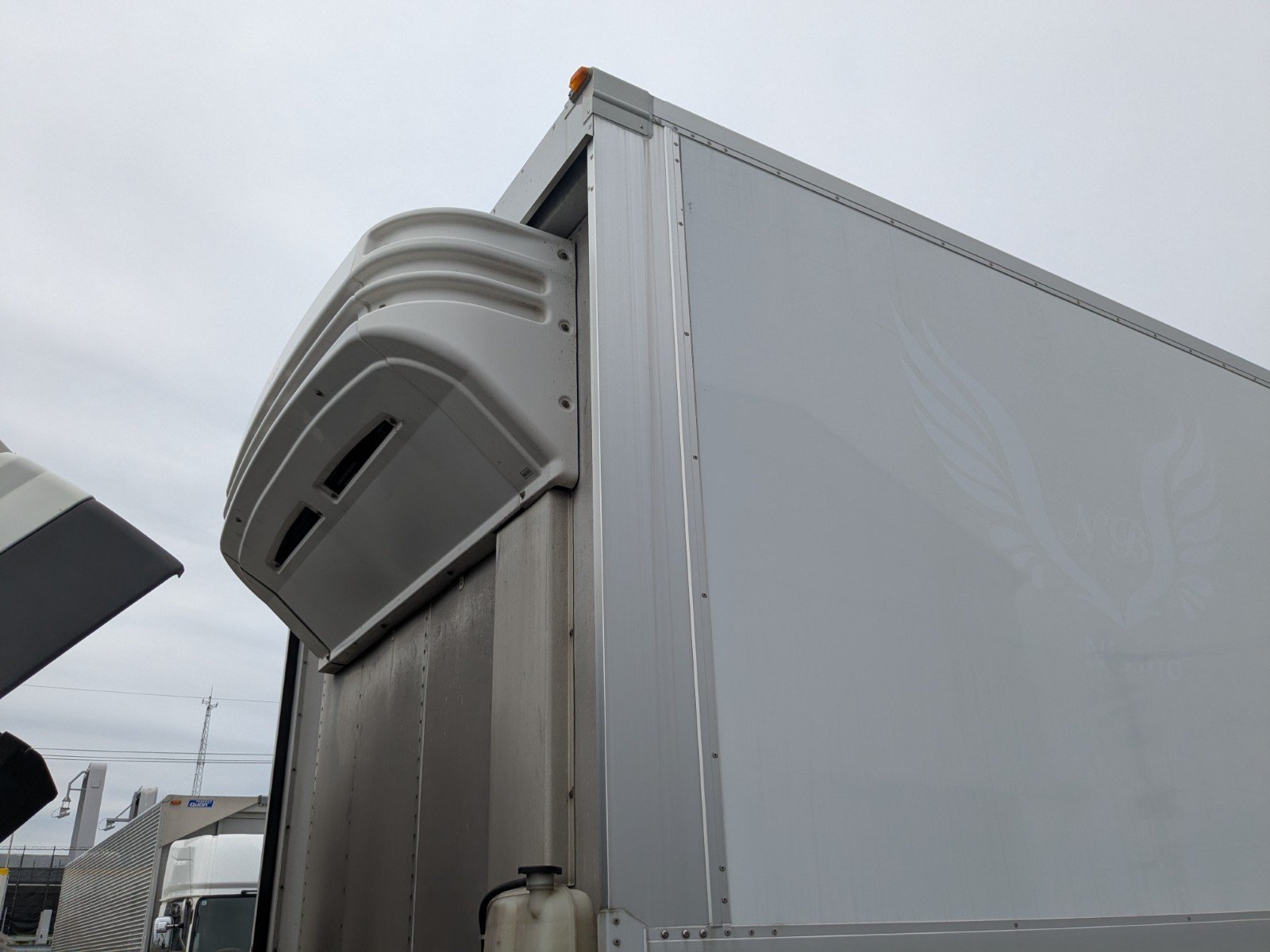 vehicle_image_20260527132524VgRkJsjaYC.jpg