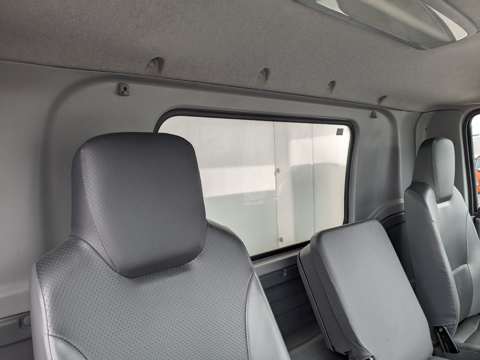 vehicle_image_20260612102043oajScWjxGi.jpg