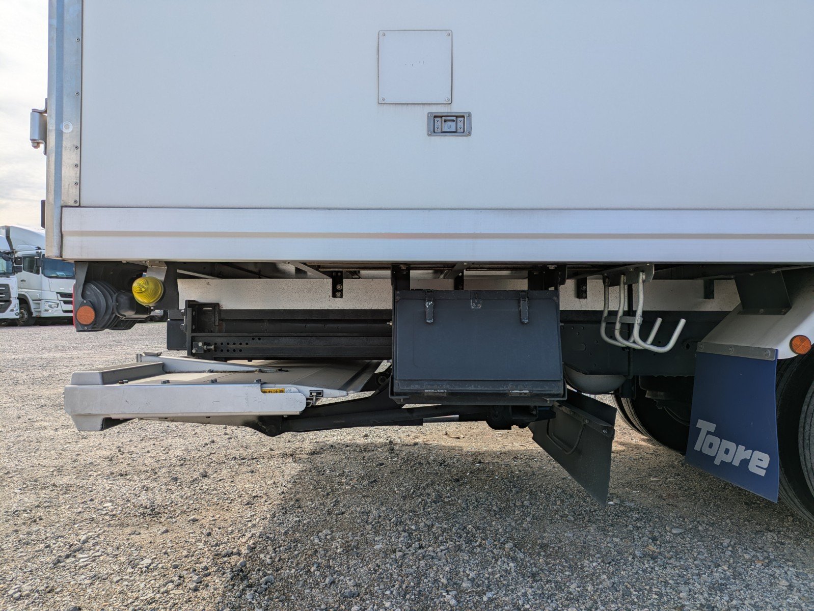 vehicle_image_202604221529048k5zC1mEI5.jpg