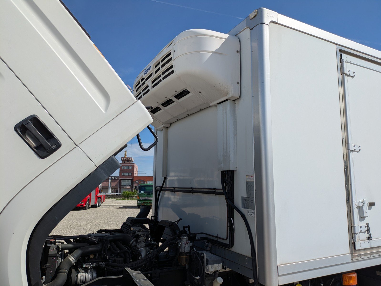 vehicle_image_20260422152904kn6cAmMIVL.jpg