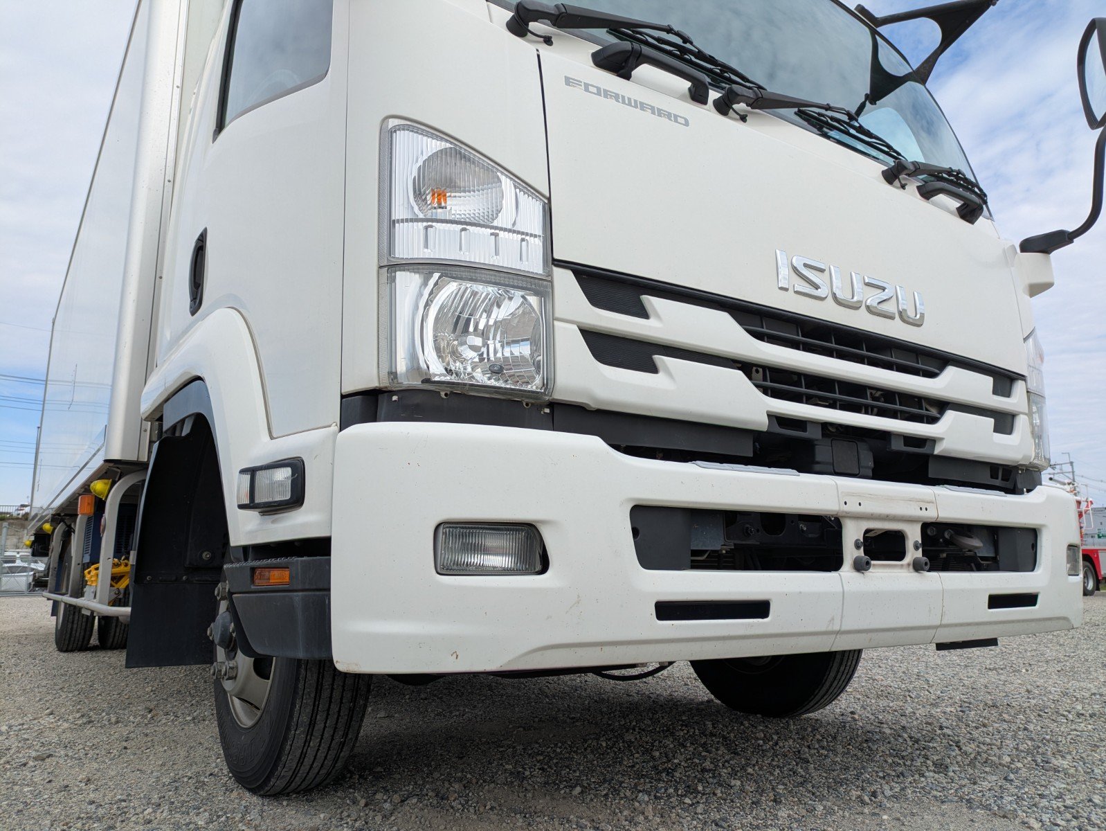 vehicle_image_20260422152904t4ChOL0A0w.jpg