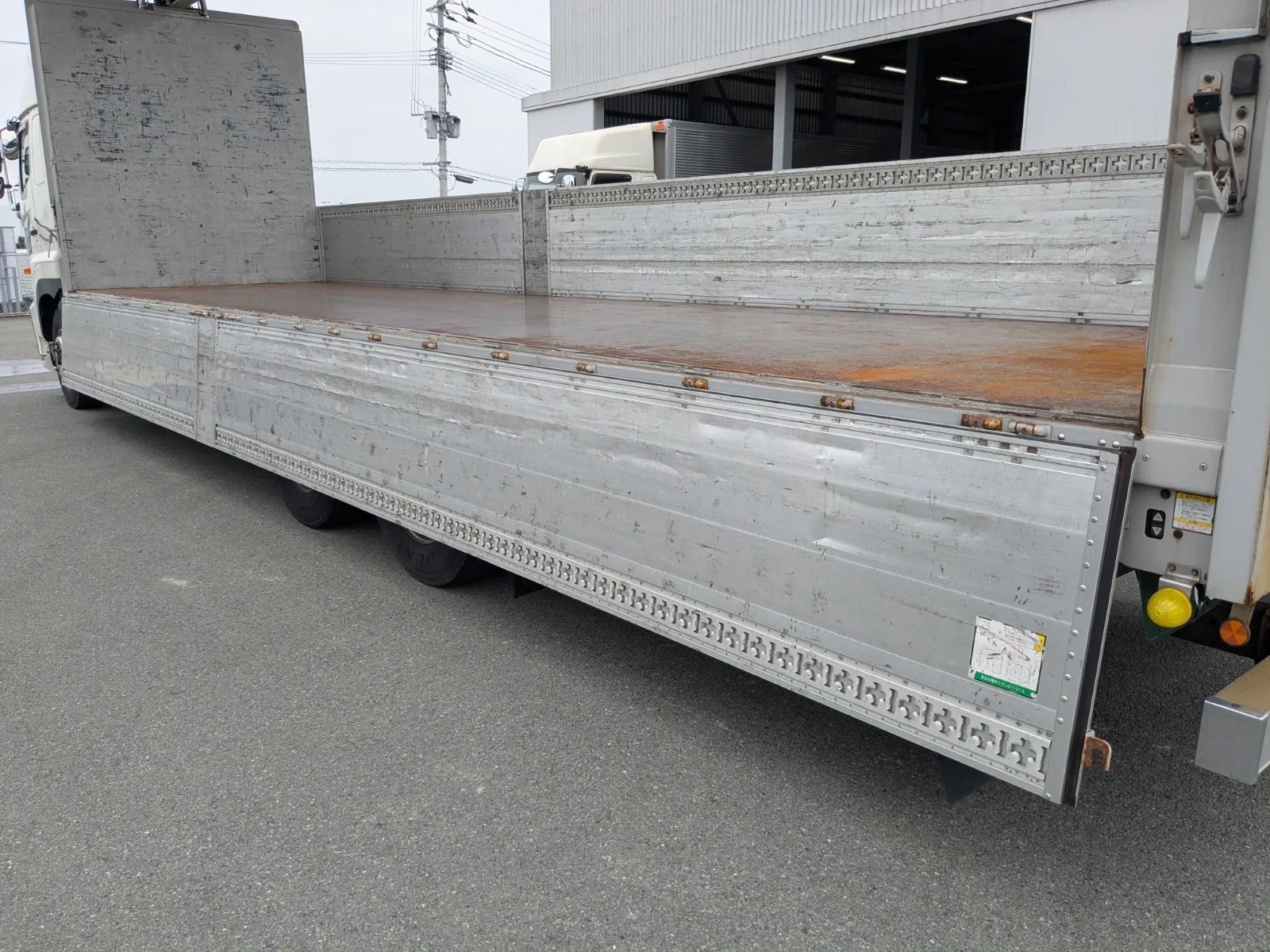 vehicle_image_20260701103245UVxatHRfRH.webp
