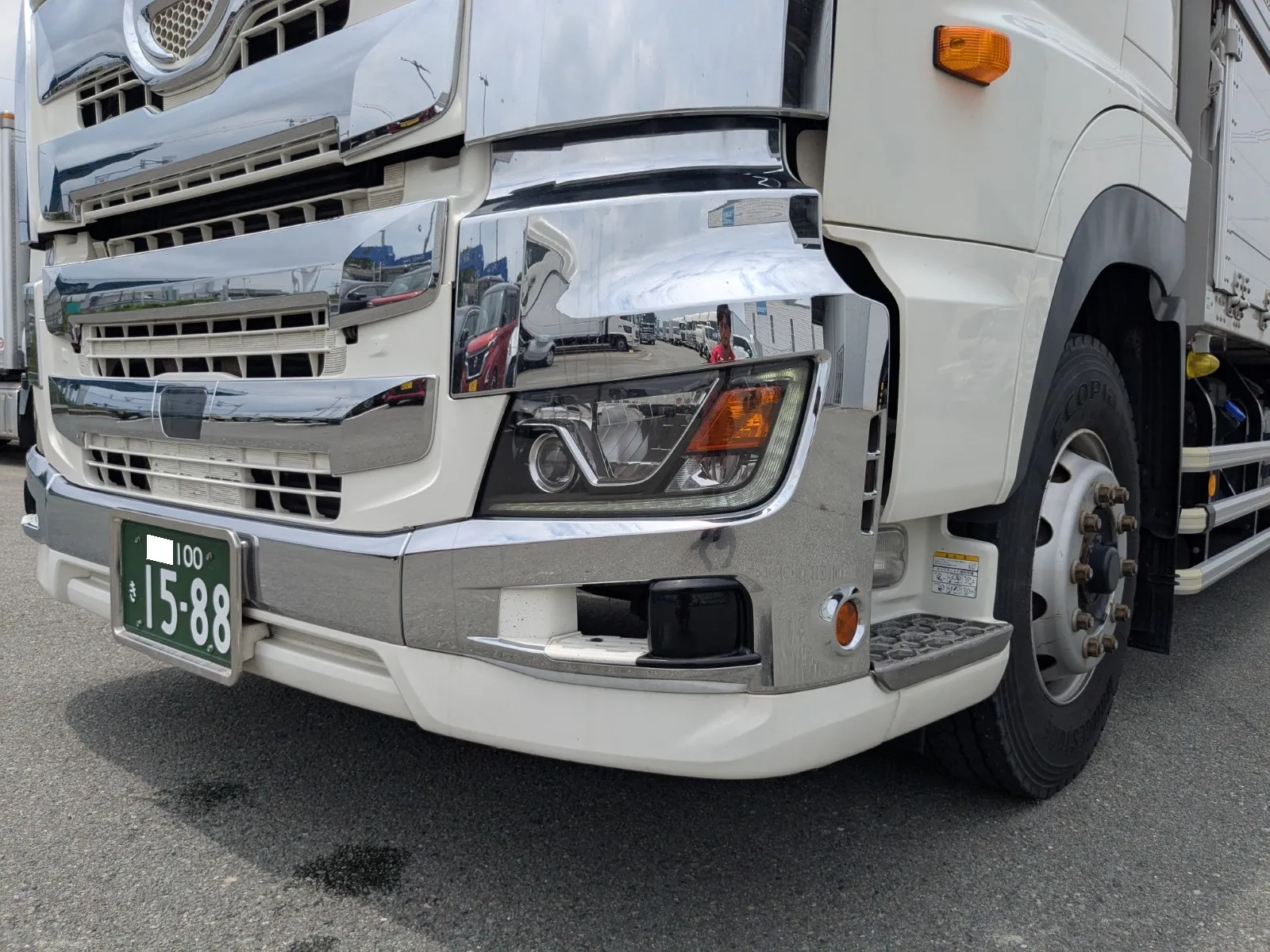 vehicle_image_202607011032513CIqYeVWn9.webp