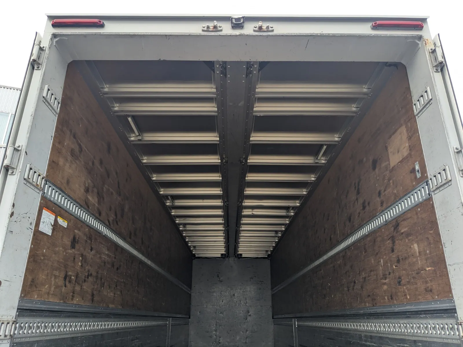 vehicle_image_20260701104126qnHtQmz2Ek.webp