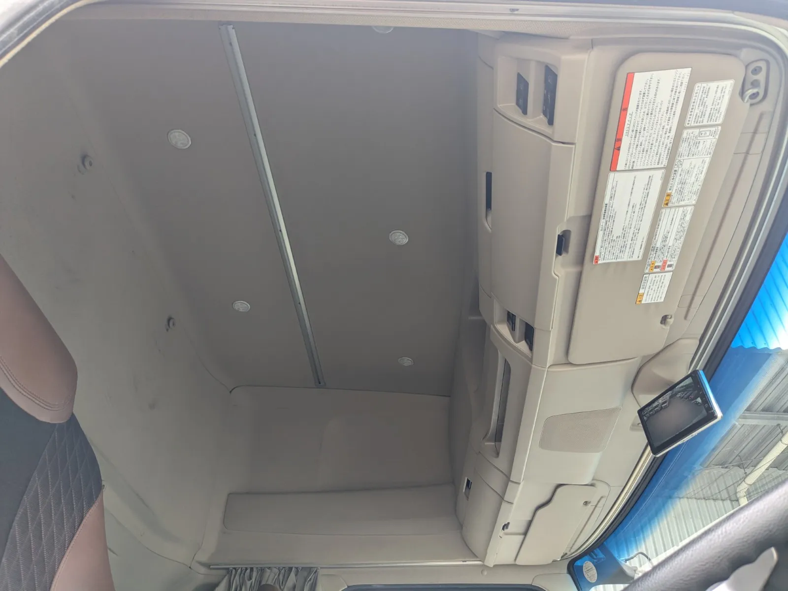 vehicle_image_20260701104131Oy0Ycb2Yk7.webp