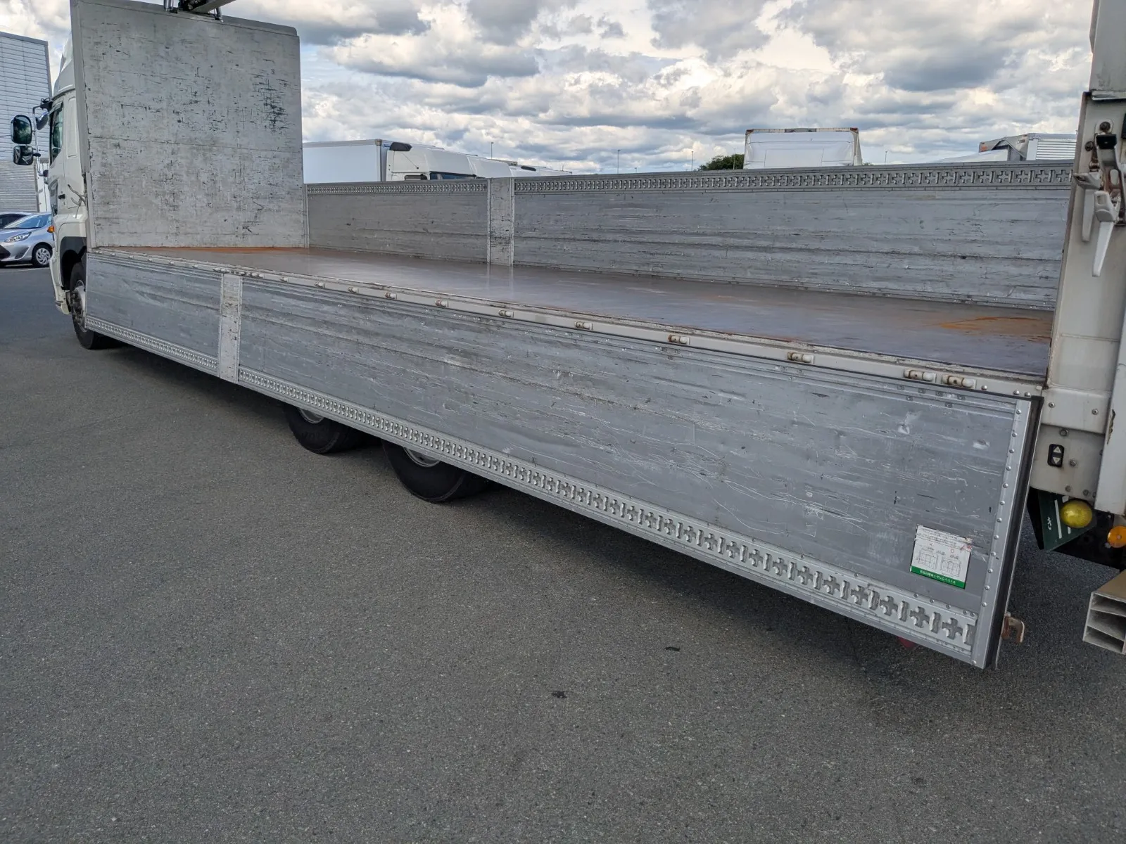 vehicle_image_20260619150802GL5DJIImkr.webp