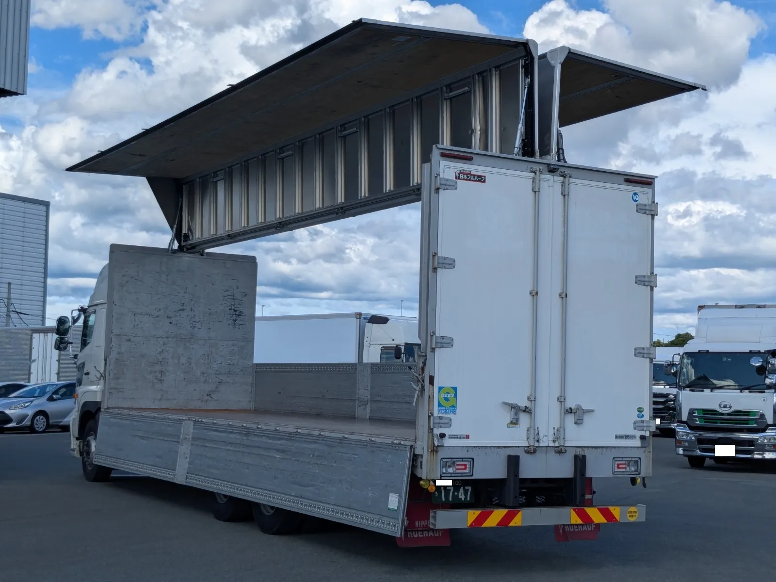 vehicle_image_20260619150802JwTk1PF8Mn.webp