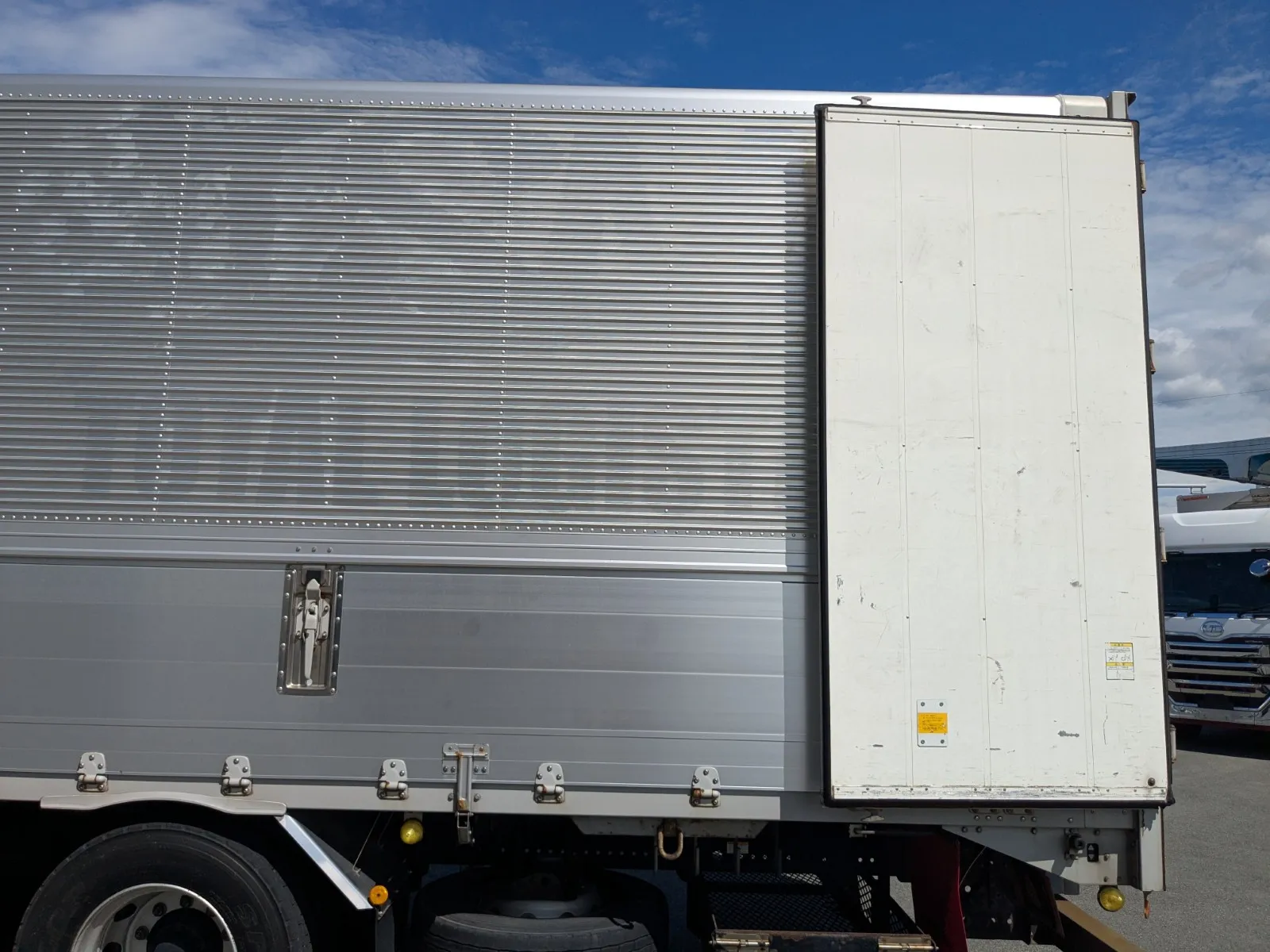 vehicle_image_20260619150802Wfro9FjECw.webp
