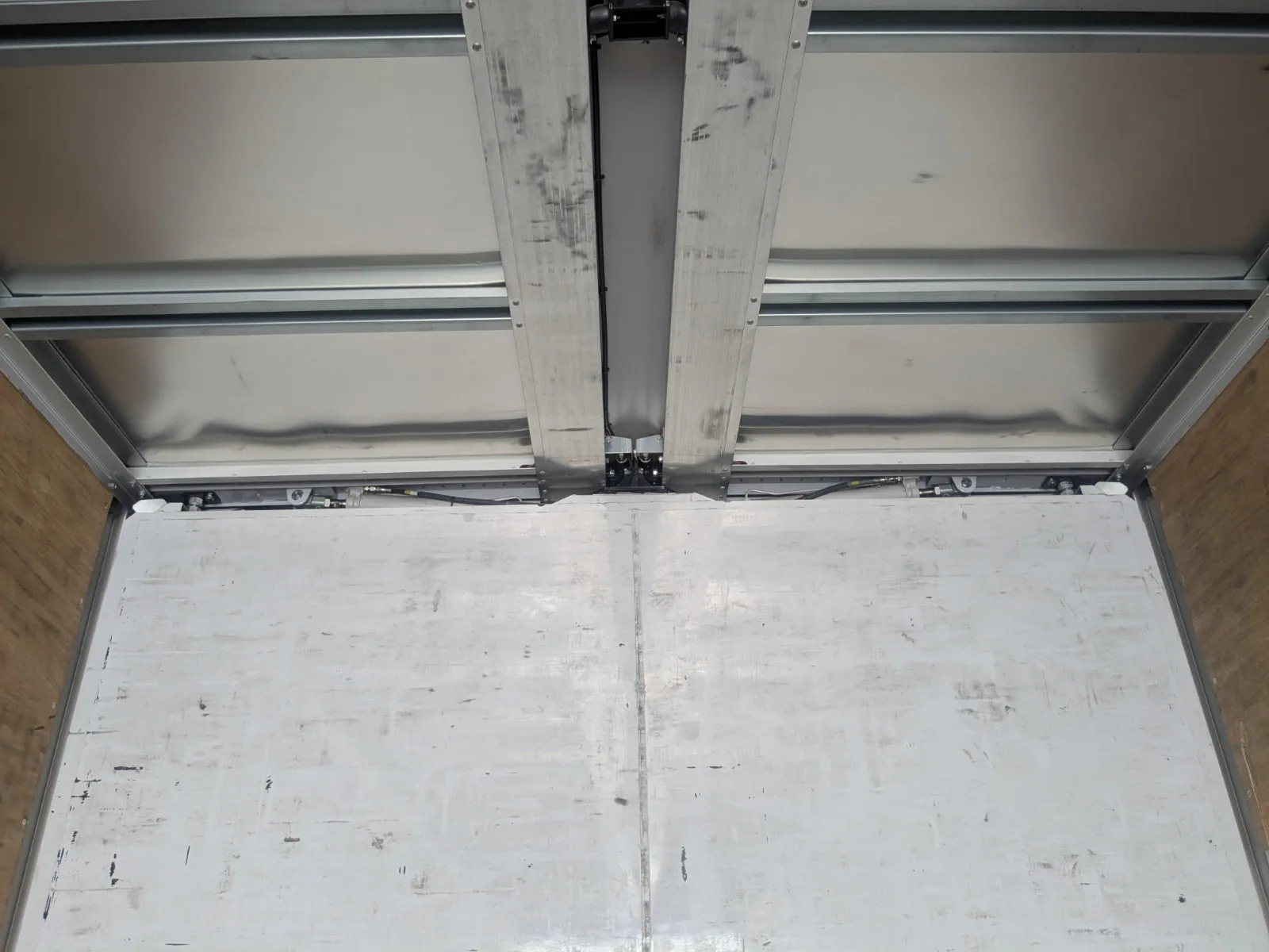 vehicle_image_20260701110434ktQNMymtSq.webp
